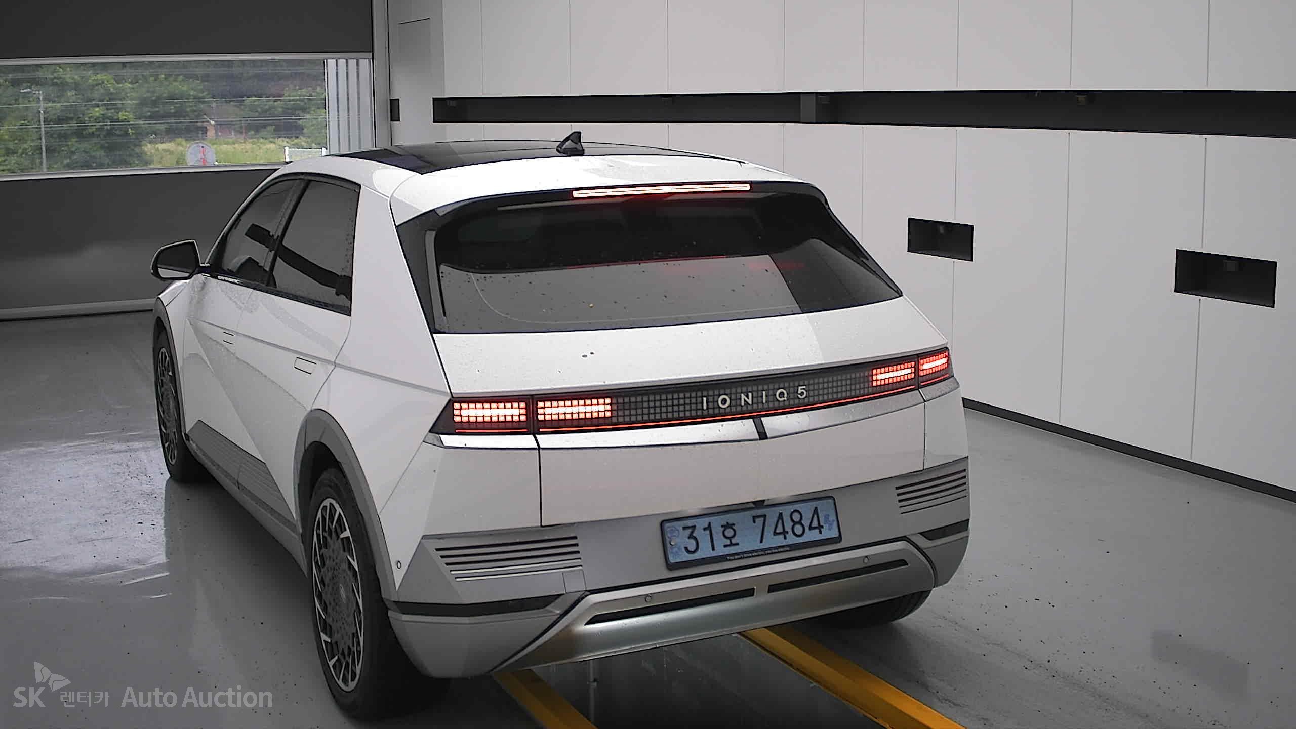 2023 - hyundai ioniq