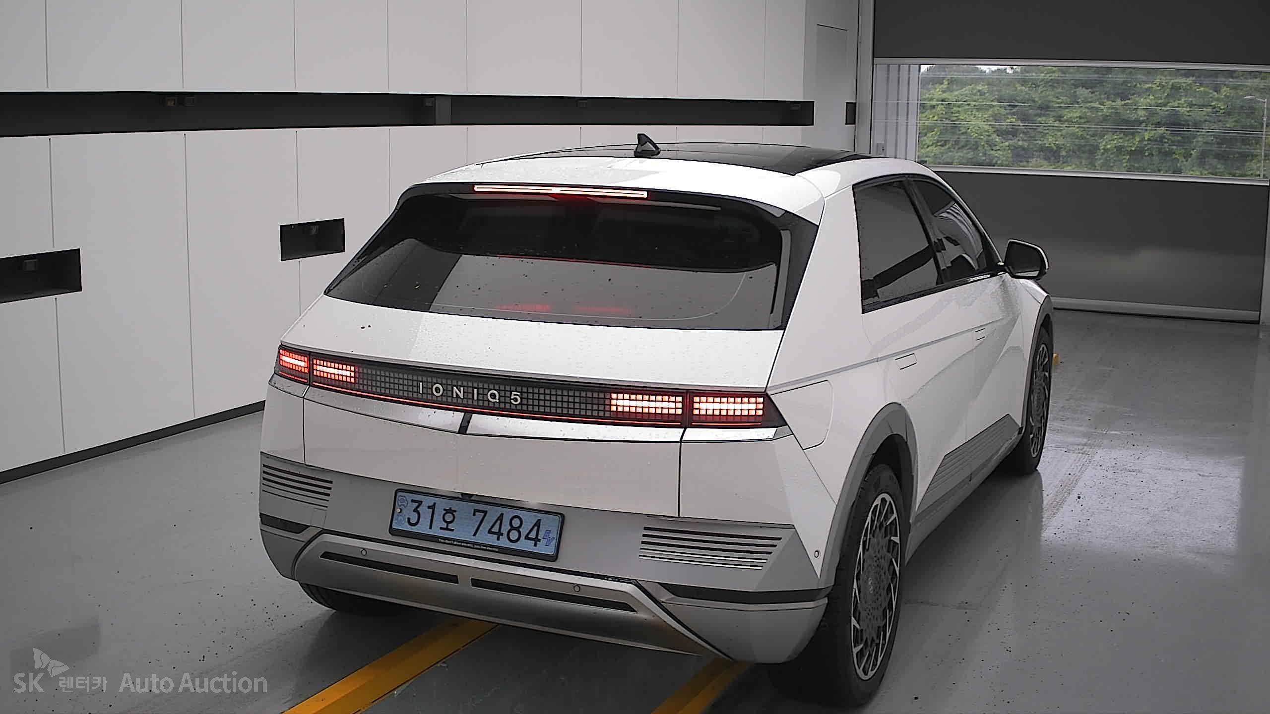 2023 - hyundai ioniq