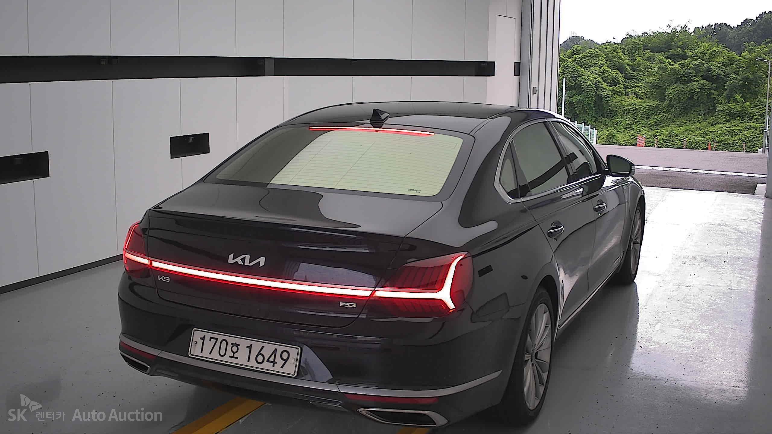 2022 - kia k9