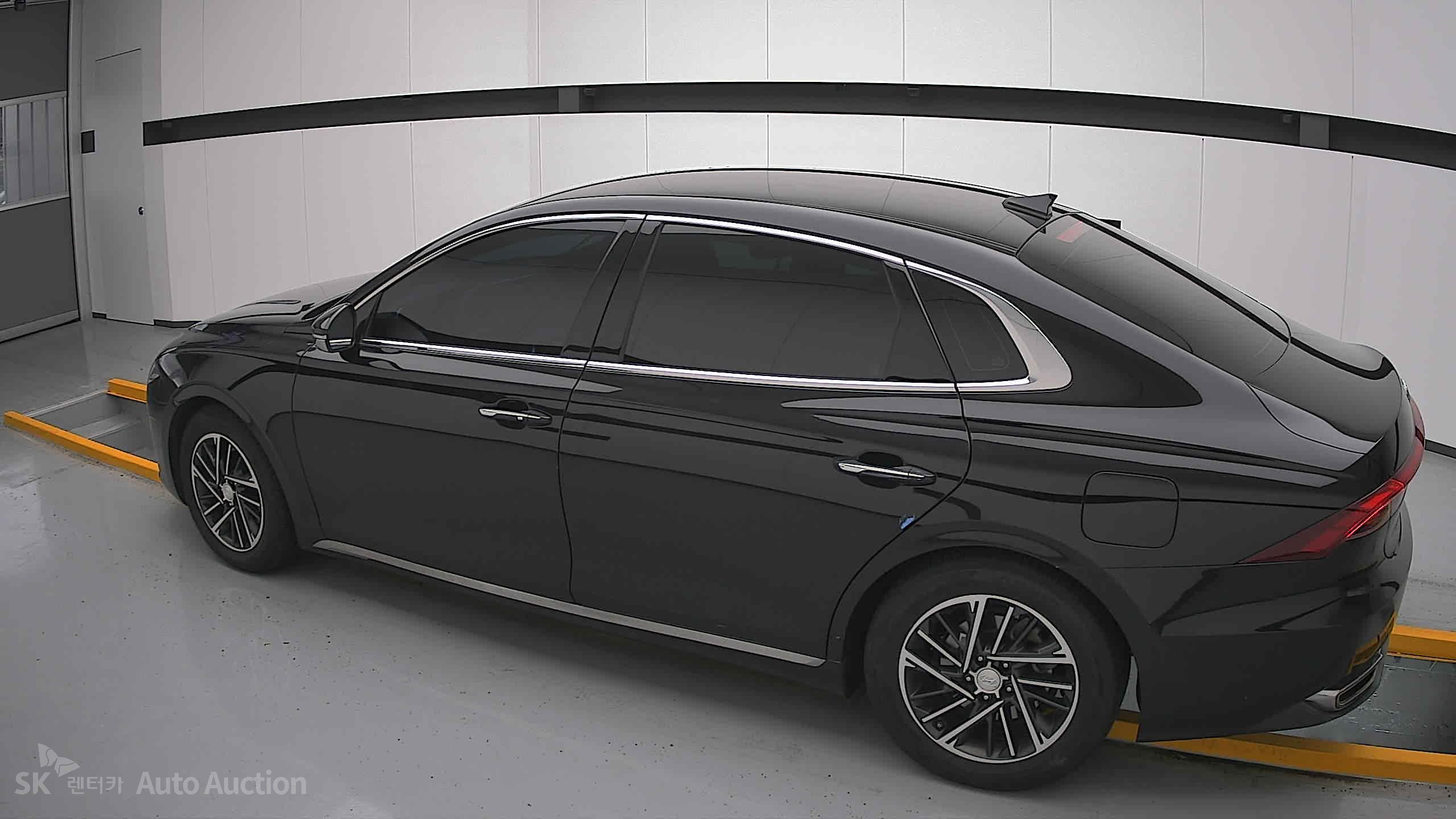 2023 - hyundai grandeur