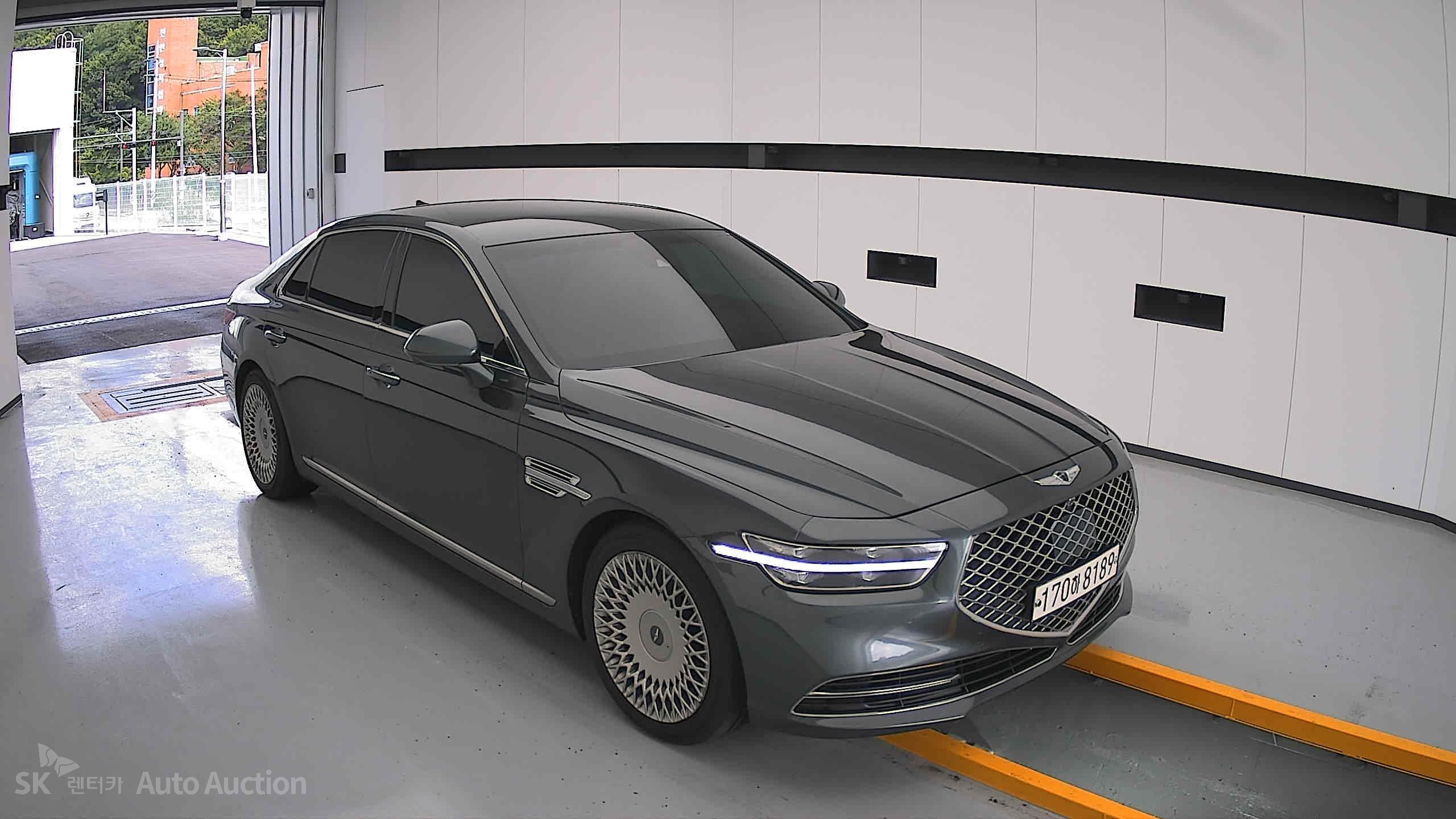 2021 - genesis g90