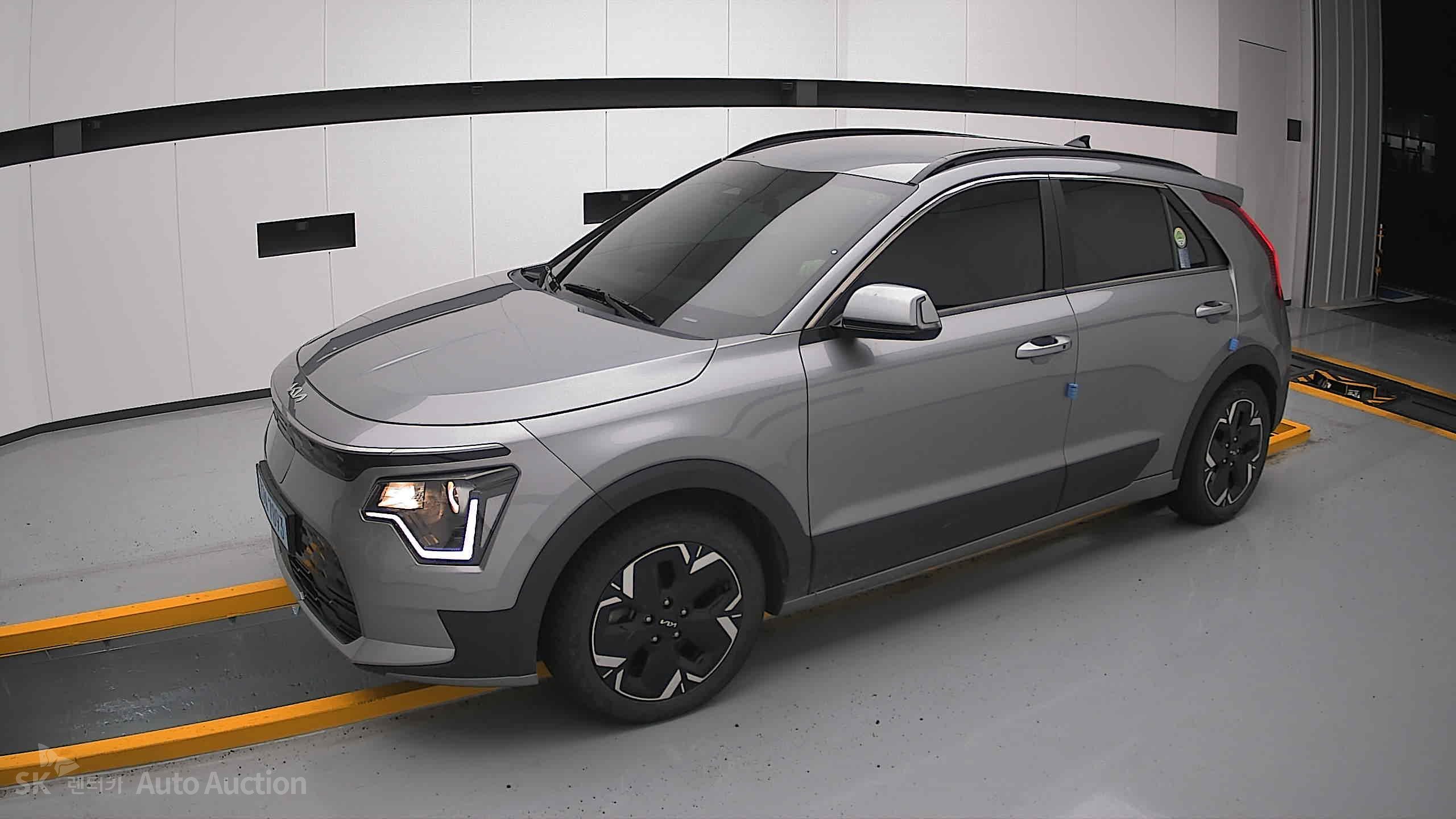 2023 - kia niro ev