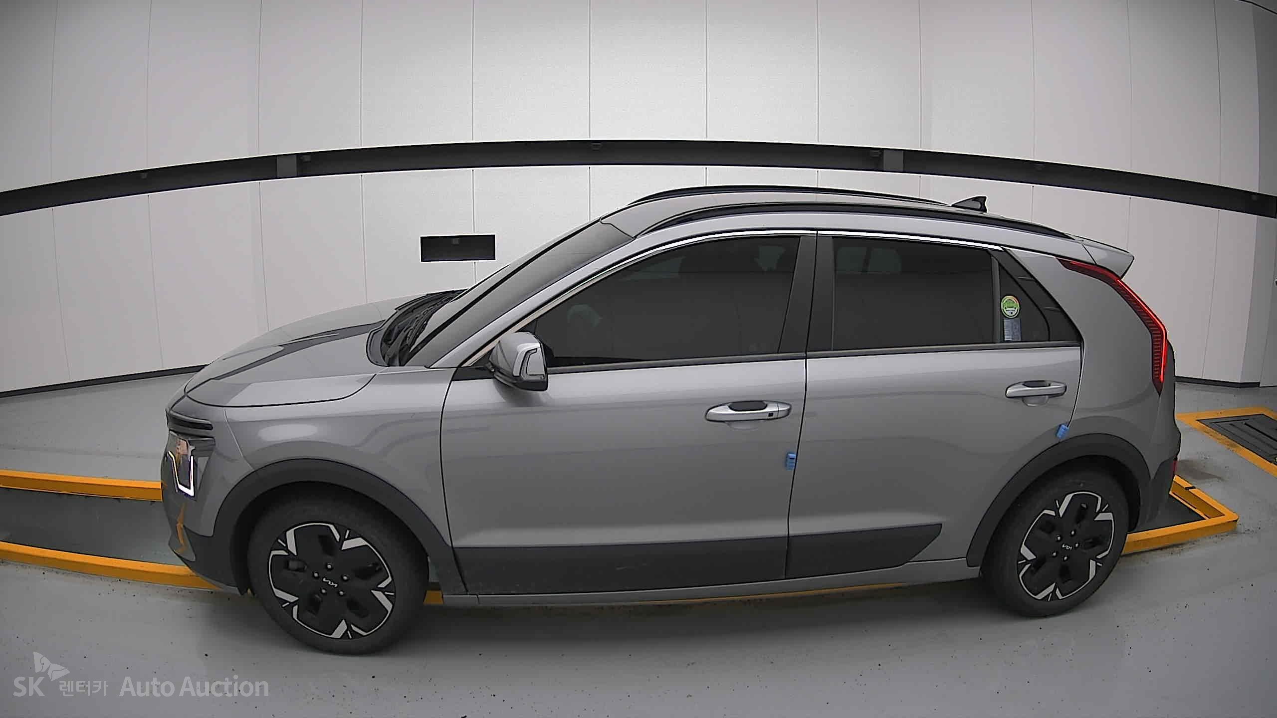 2023 - kia niro ev