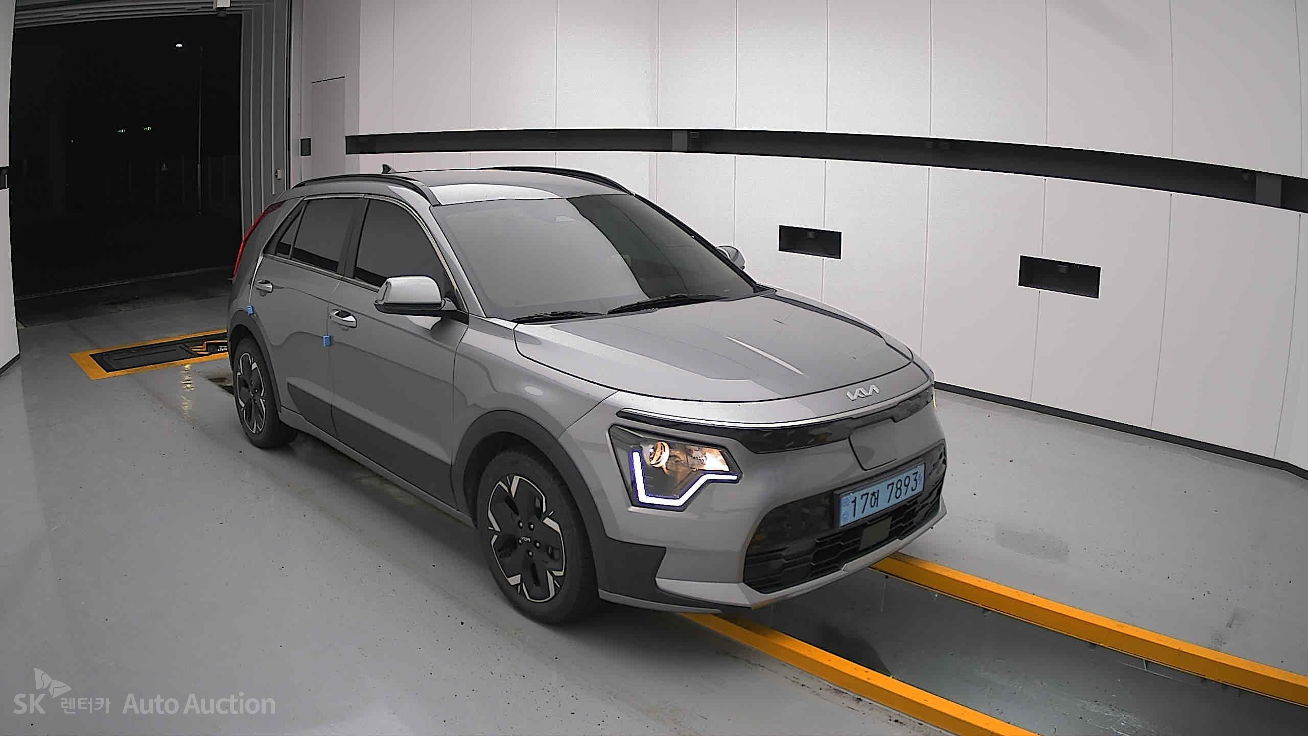 2023 - kia niro ev