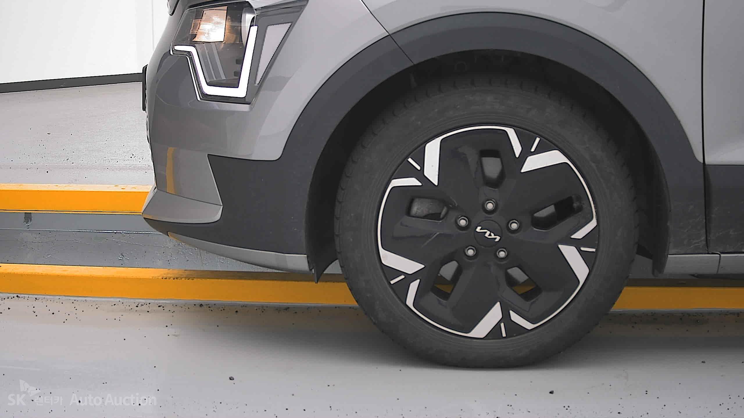 2023 - kia niro ev