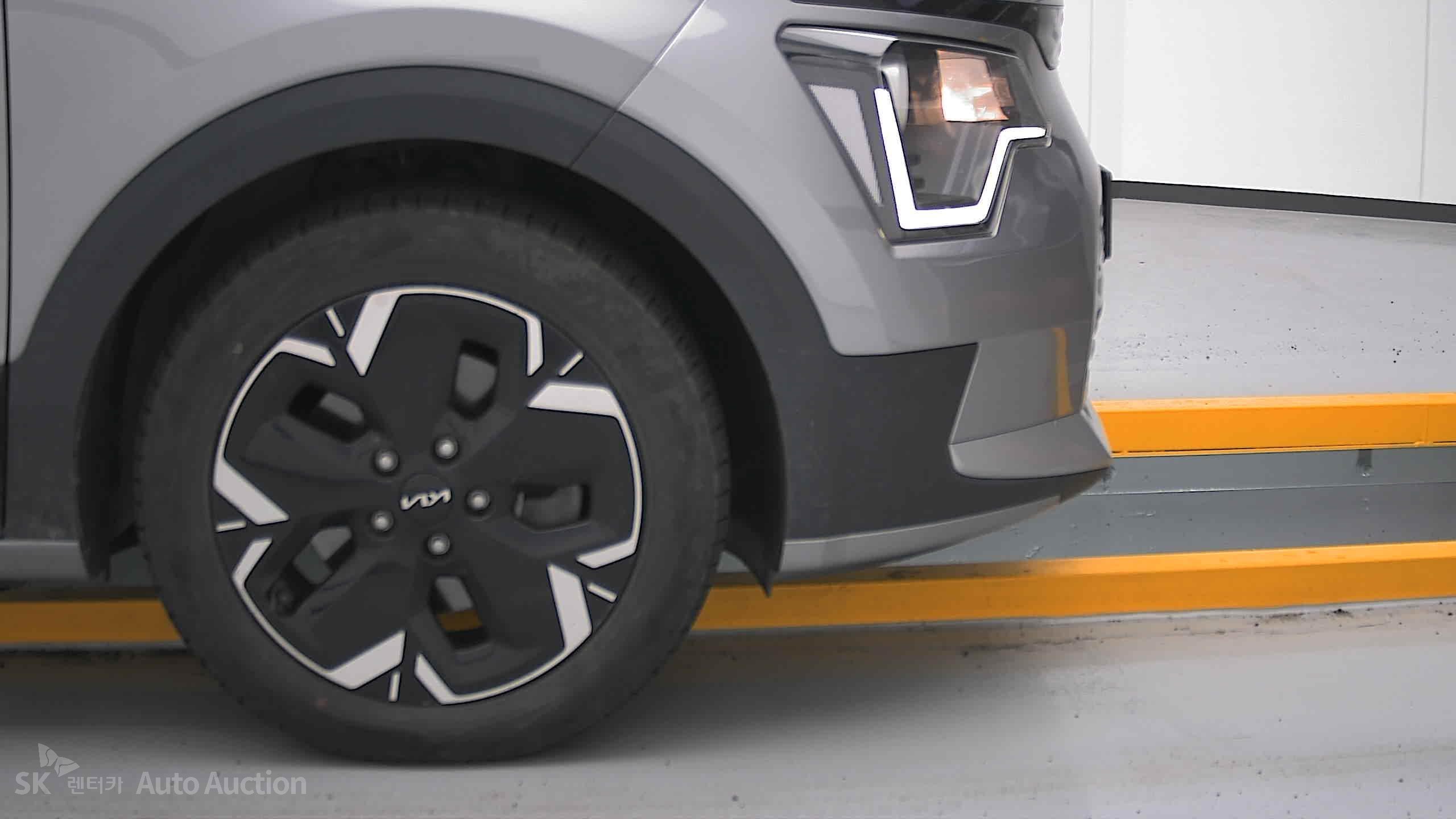 2023 - kia niro ev
