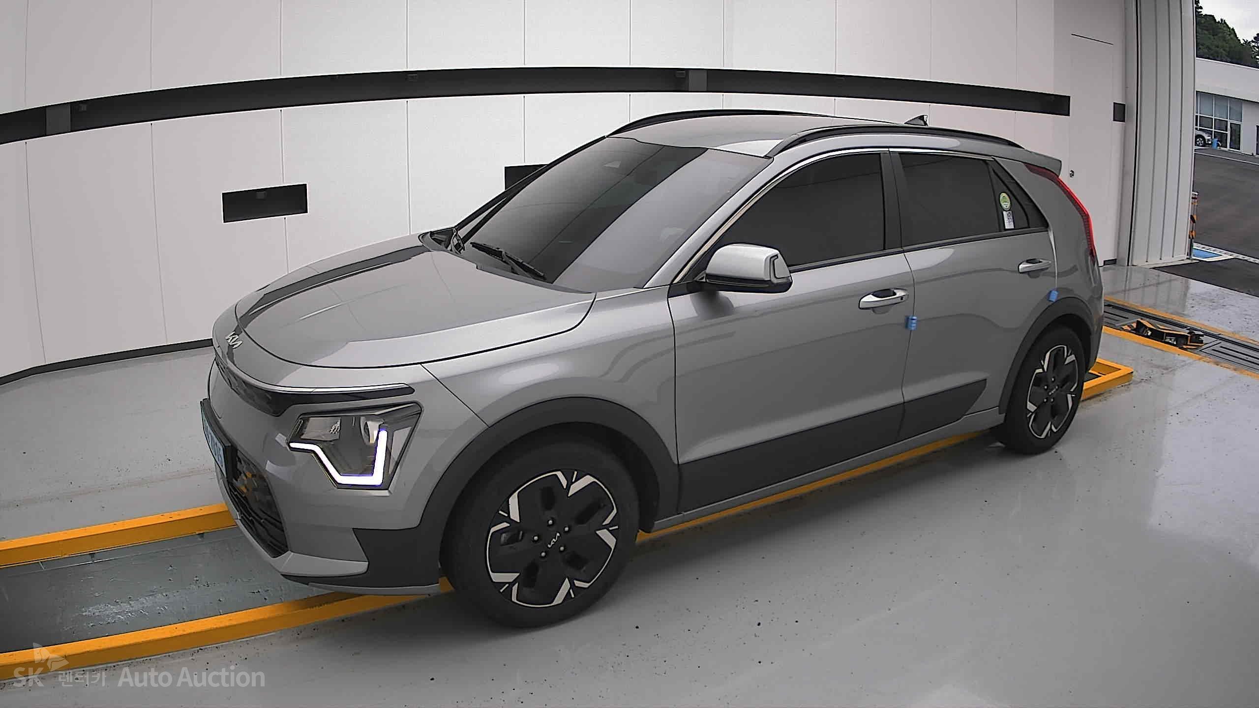 2023 - kia niro ev
