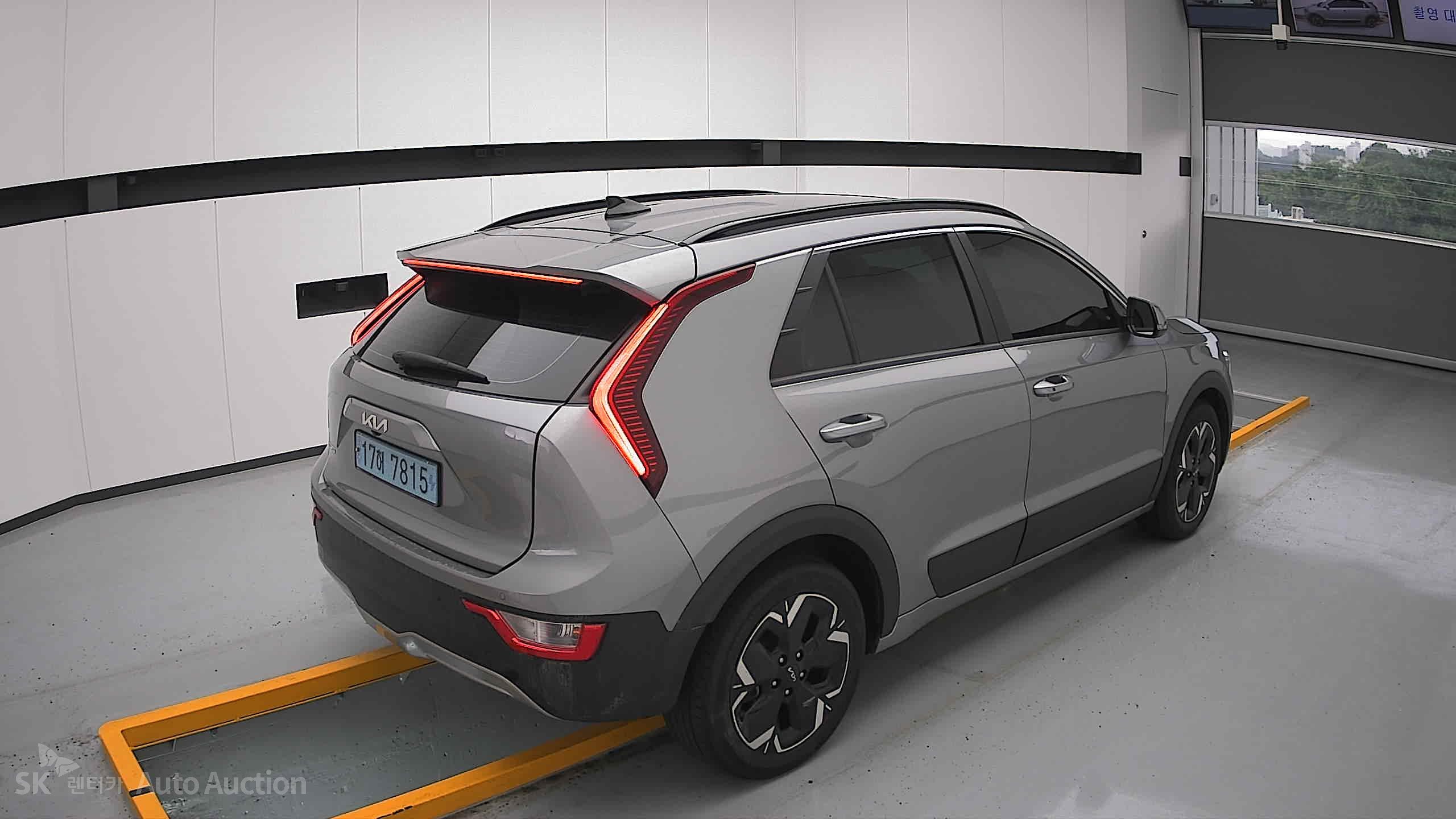 2023 - kia niro ev