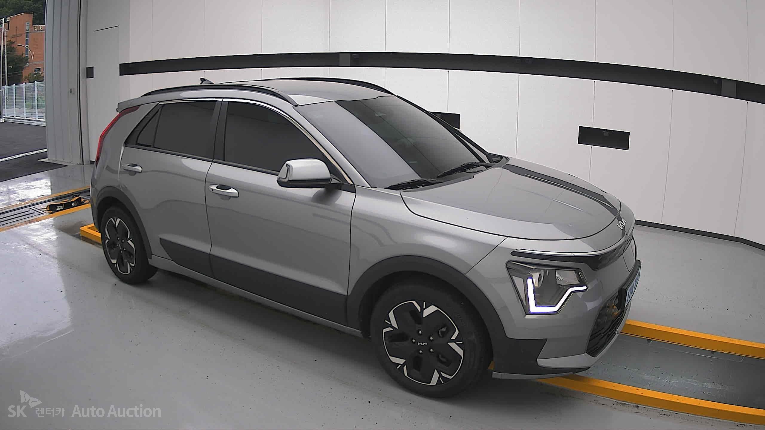 2023 - kia niro ev