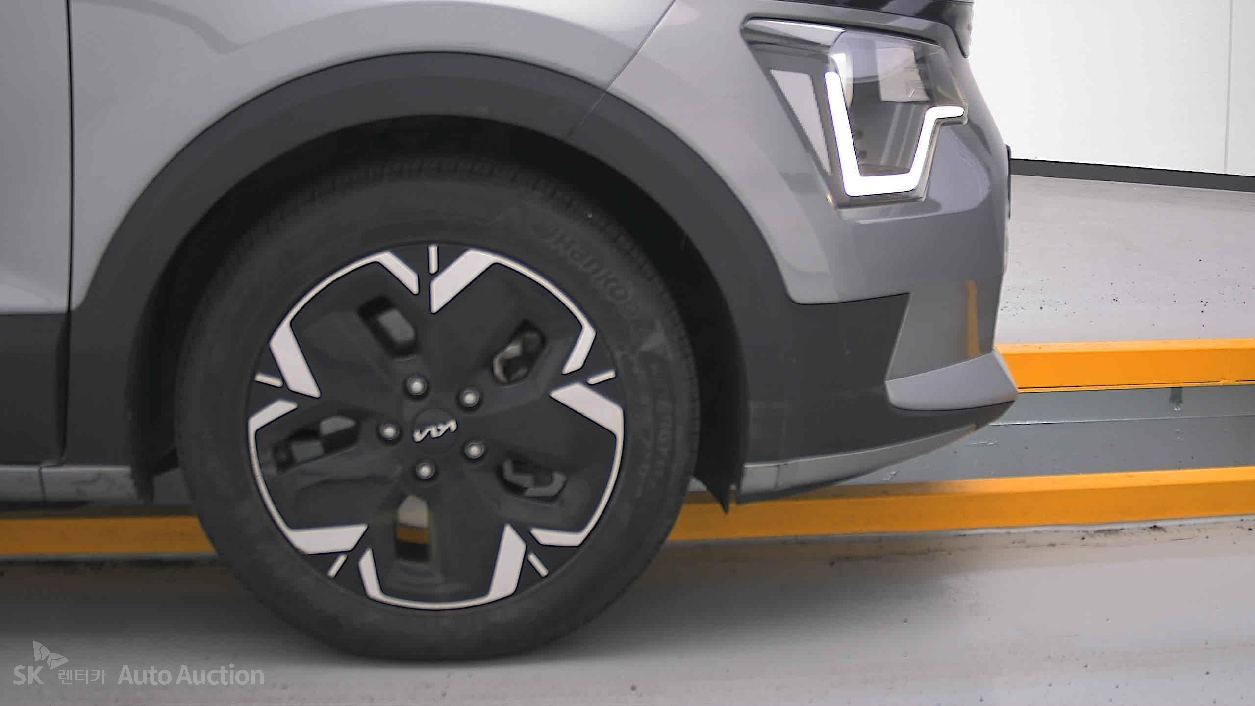 2023 - kia niro ev