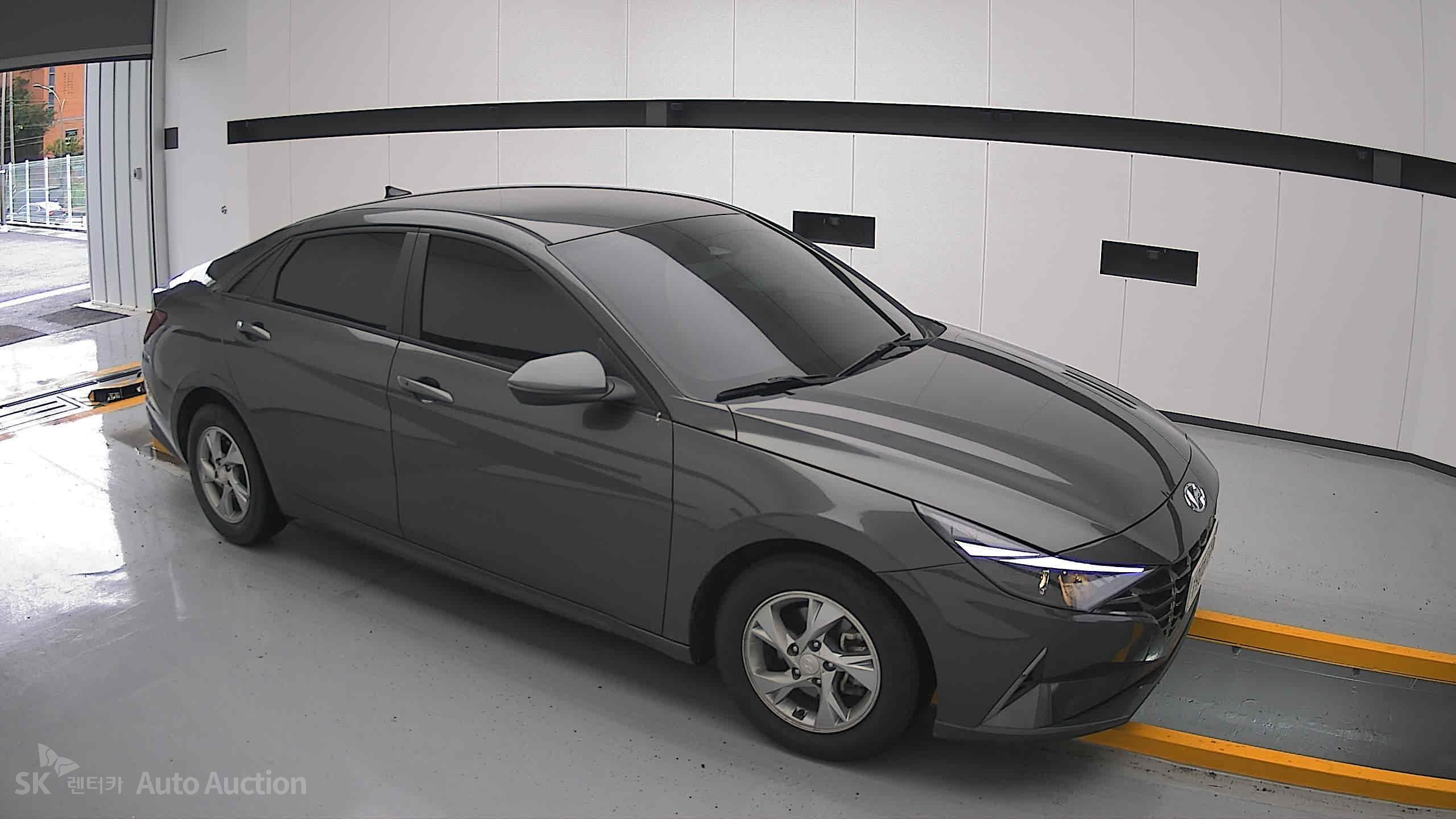 2021 - hyundai avante