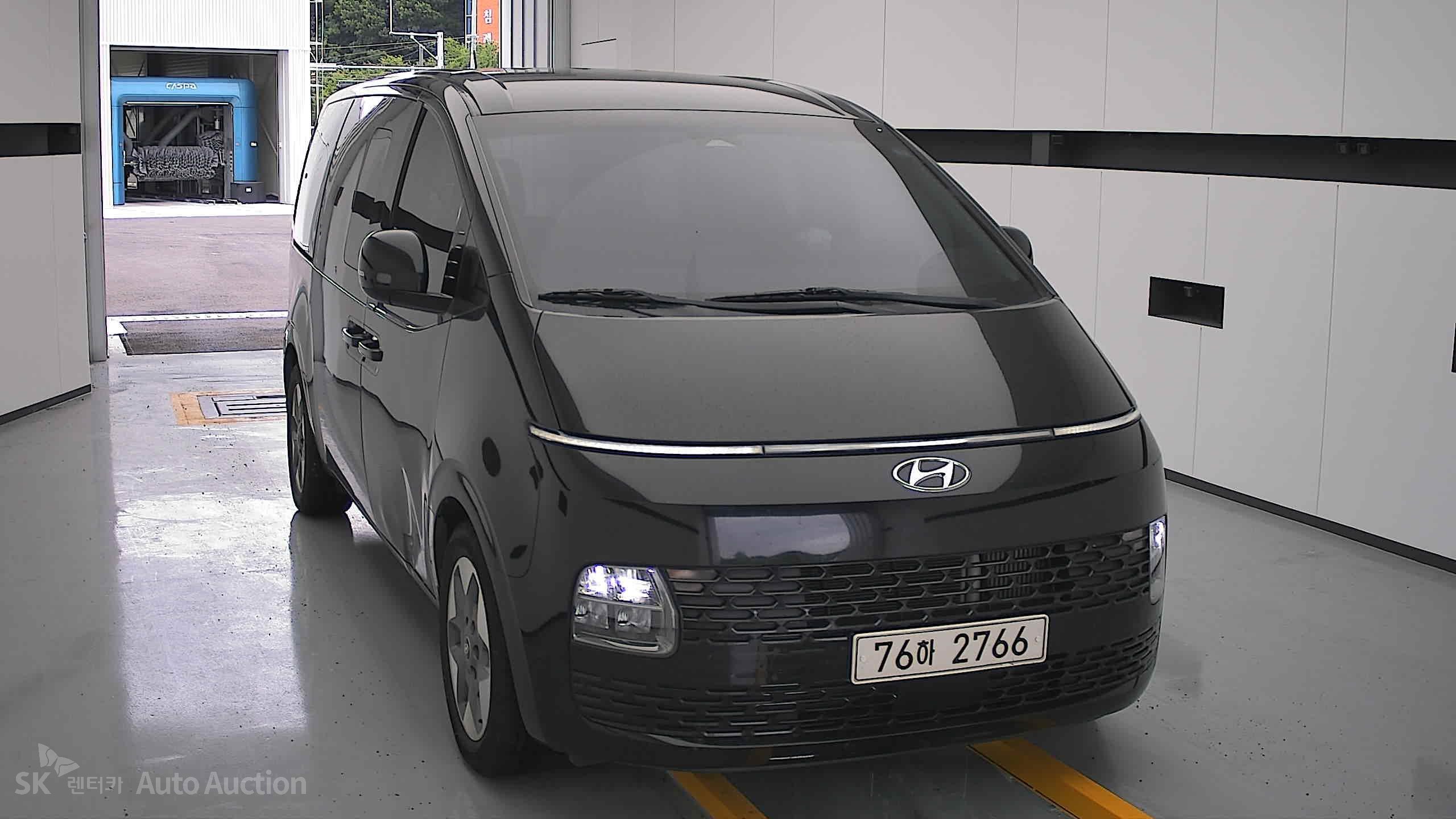2022 - hyundai staria