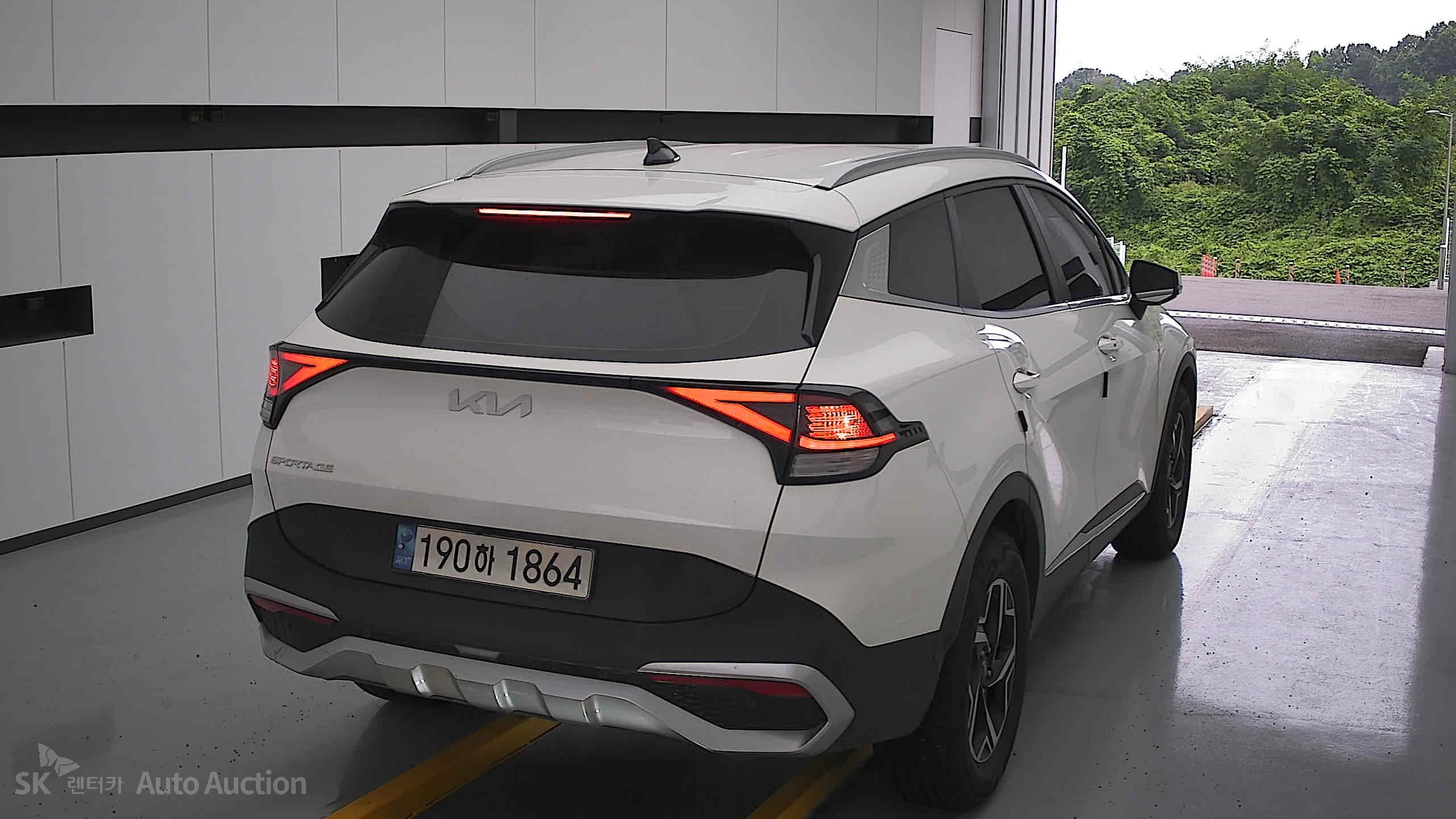 2023 - kia sportage