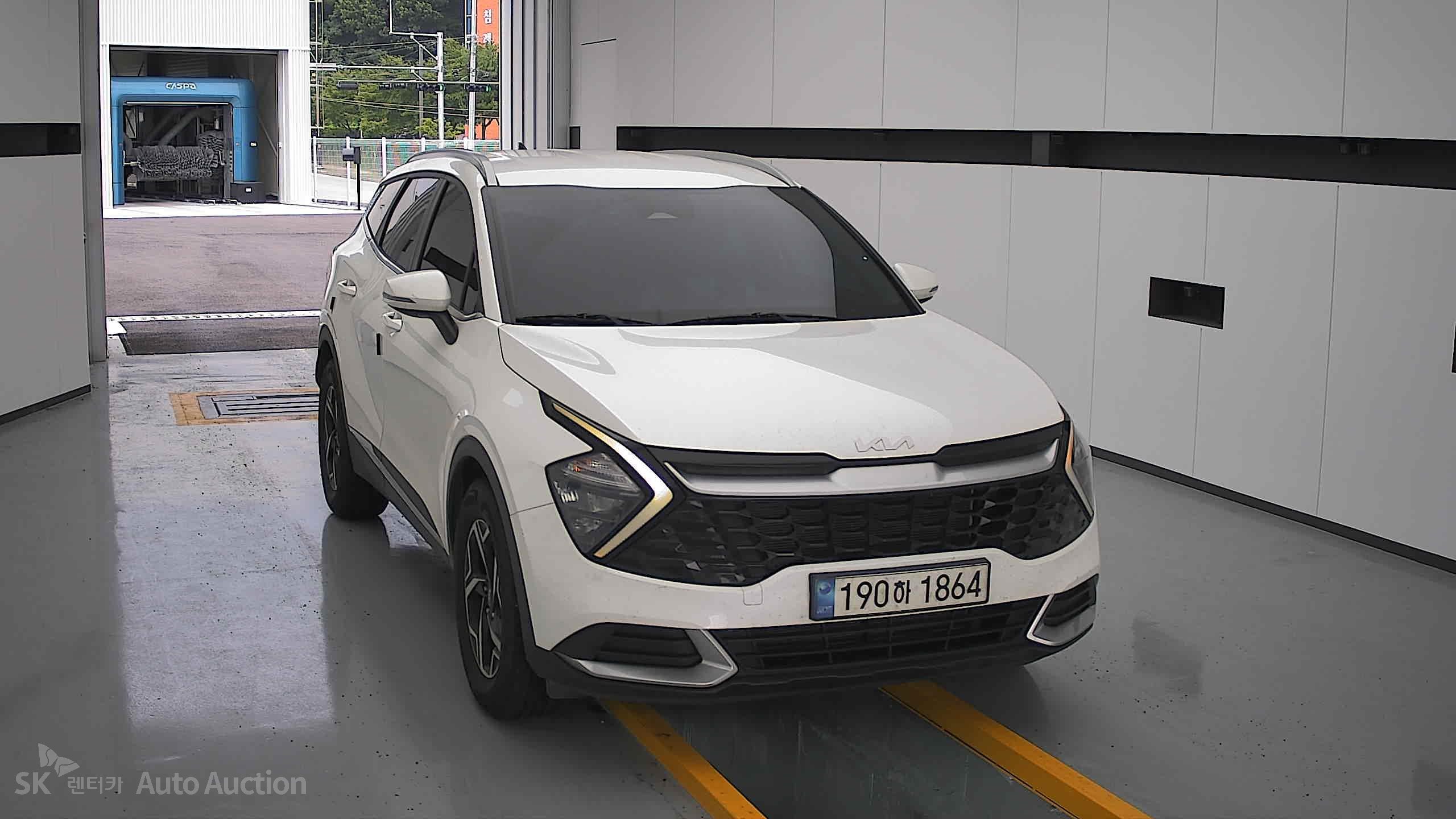 2023 - kia sportage