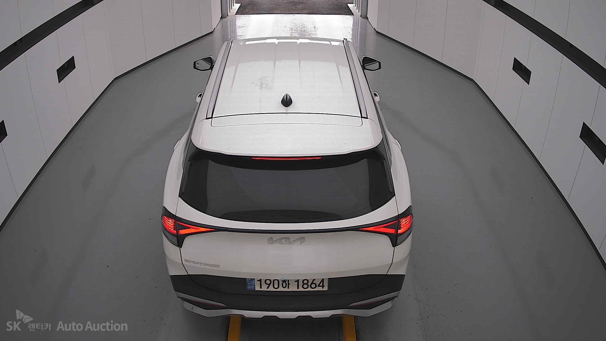 2023 - kia sportage