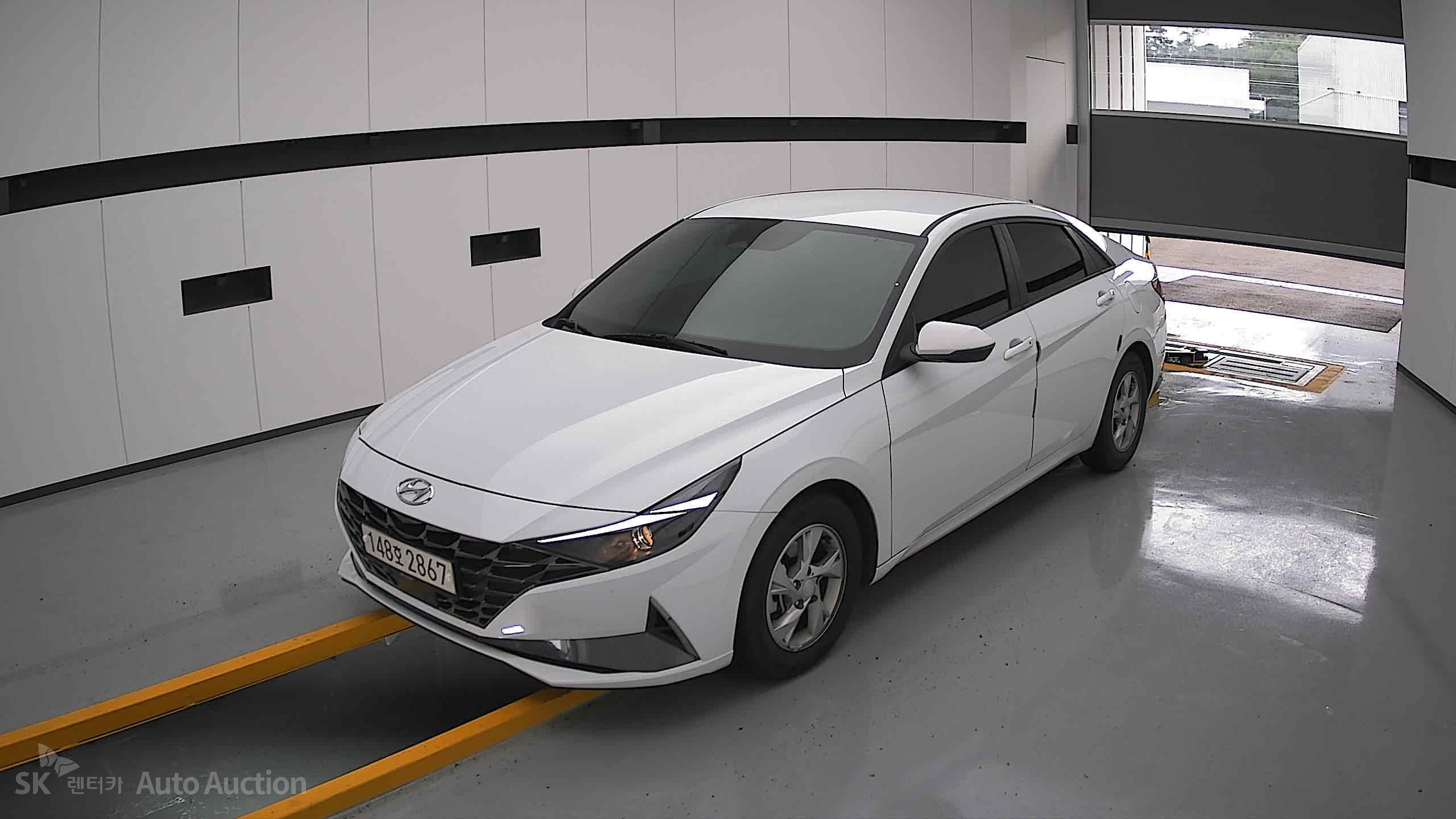 2021 - hyundai avante
