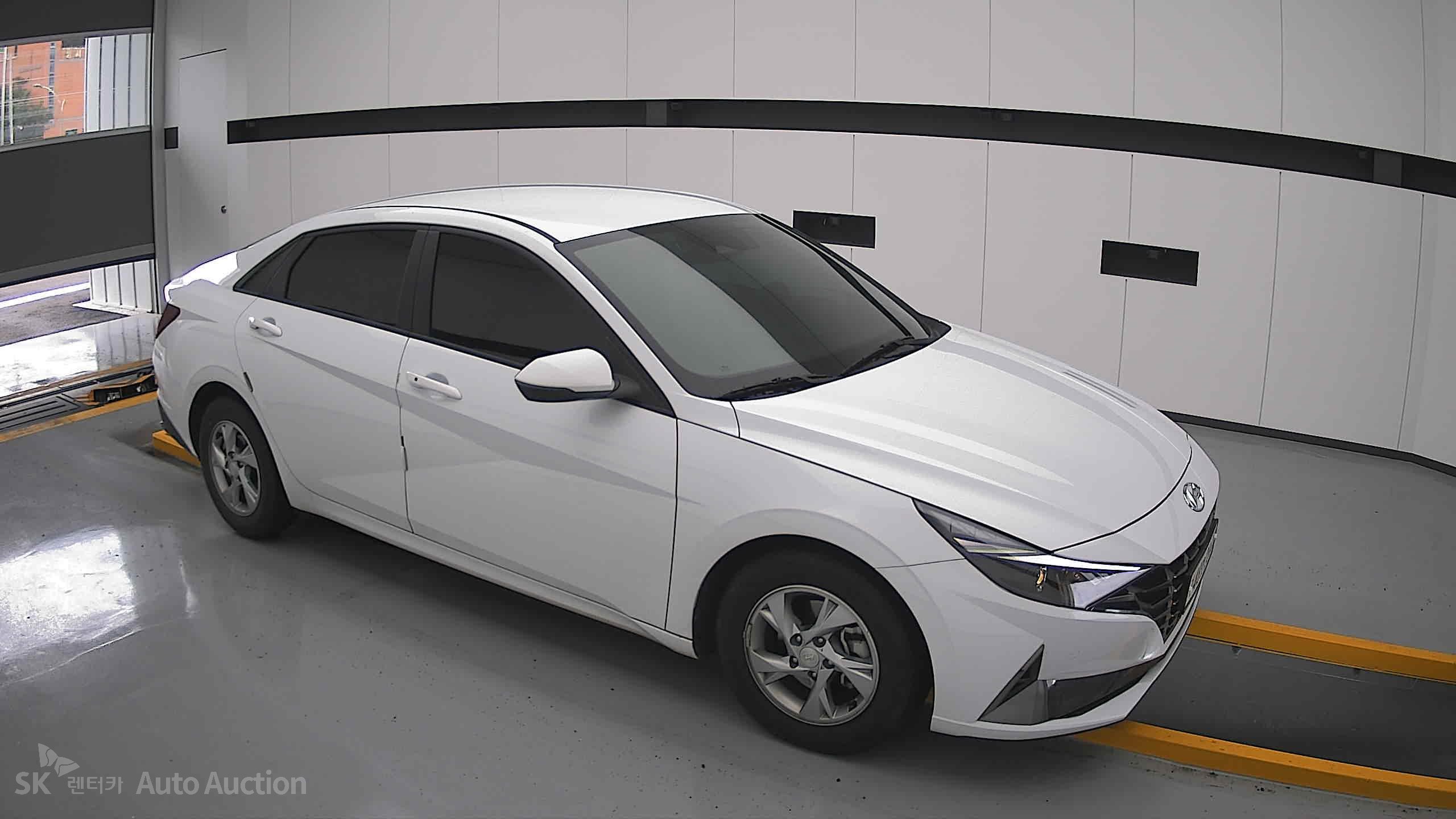 2021 - hyundai avante