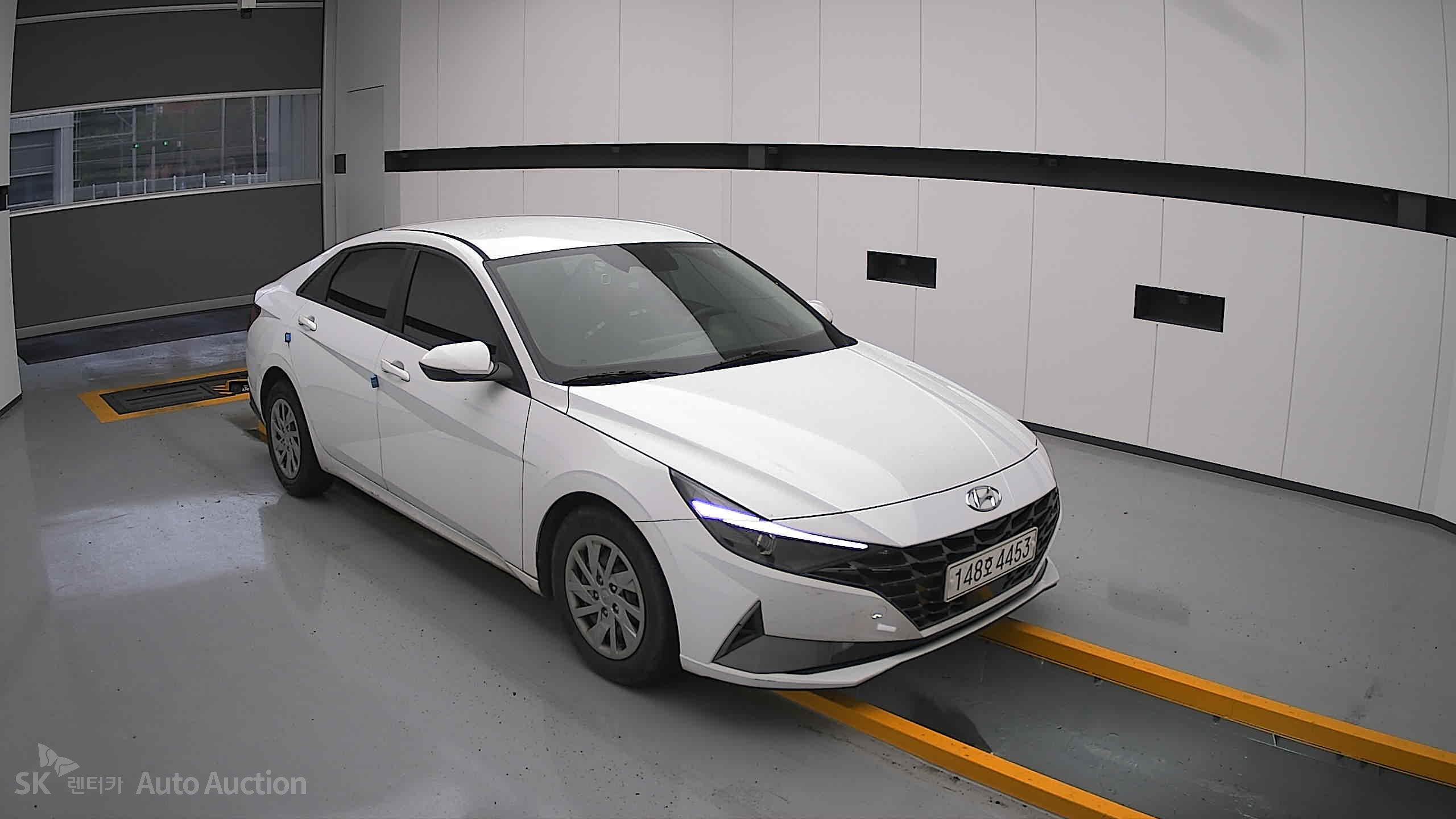 2021 - hyundai avante