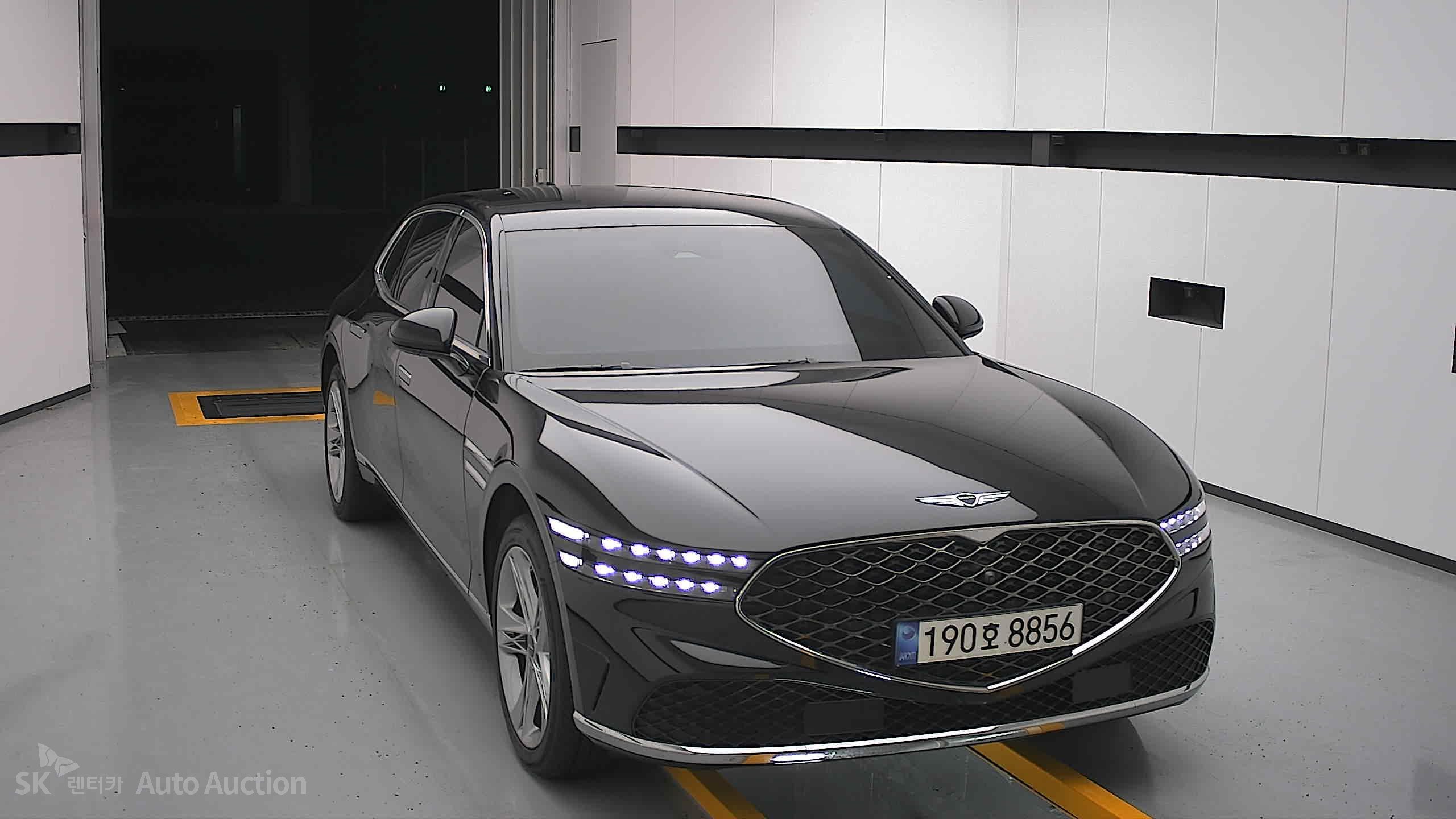 2022 - genesis g90