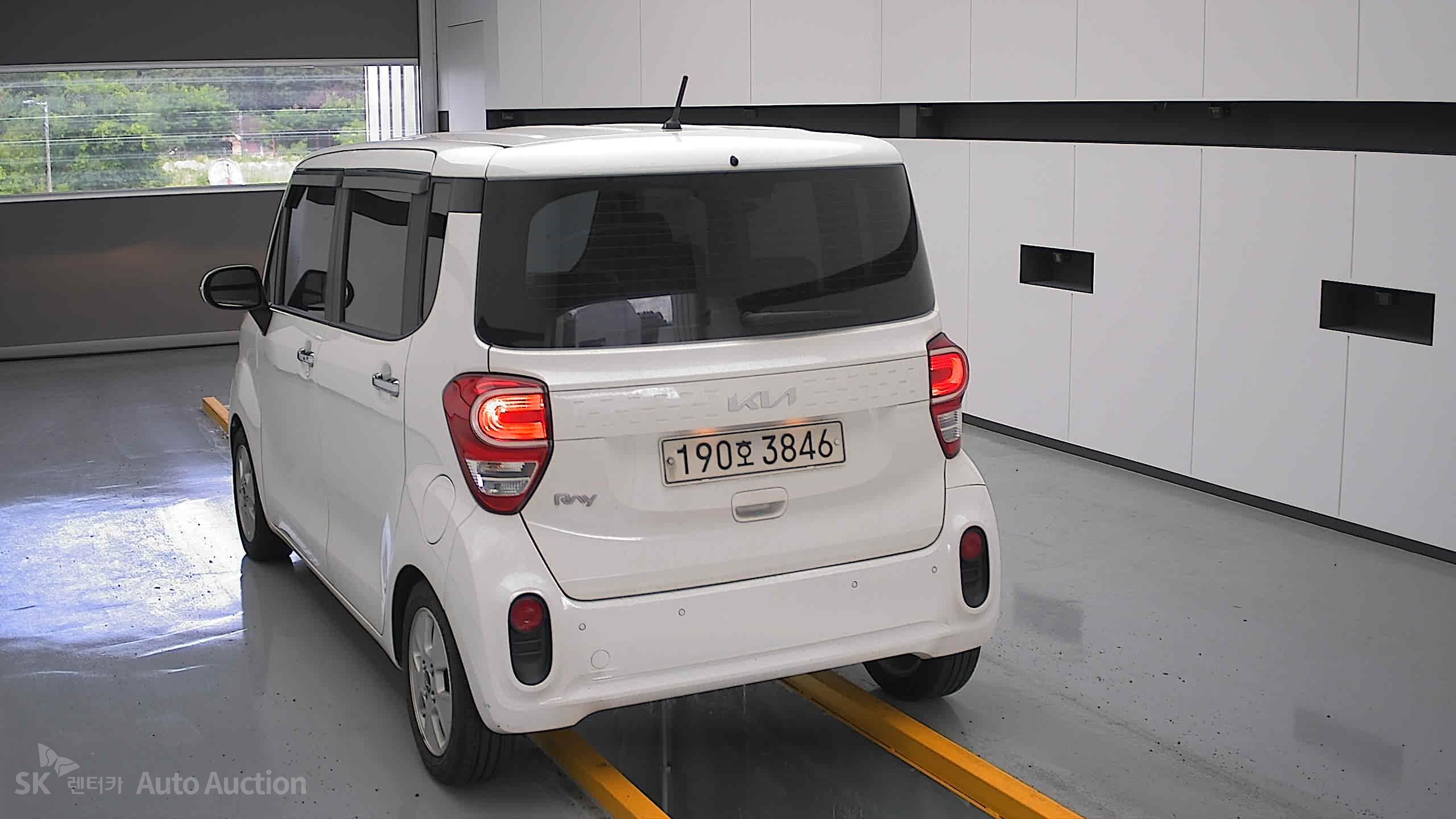 2022 - kia ray