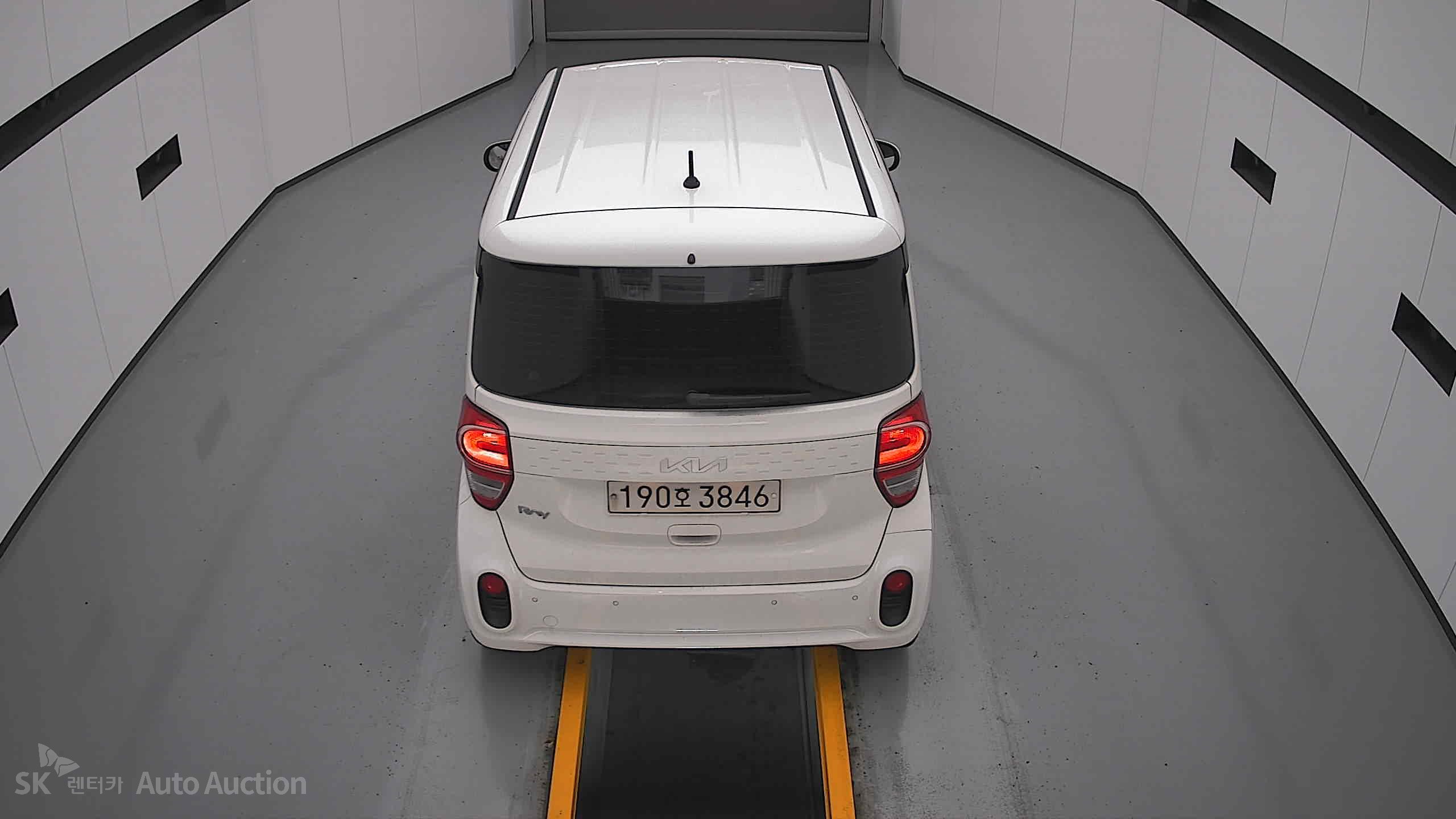 2022 - kia ray