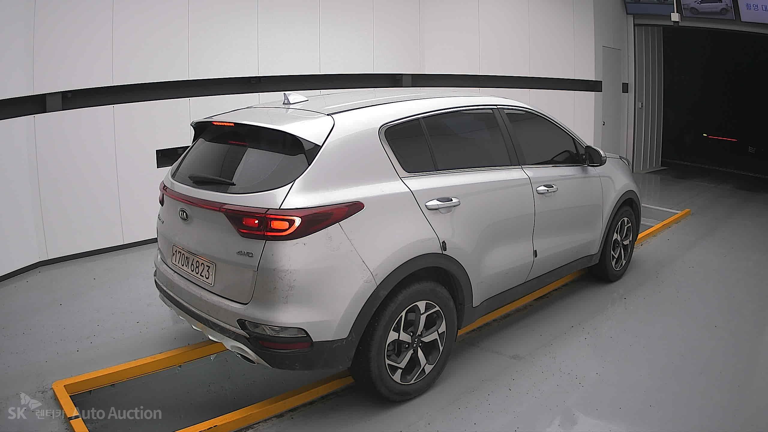 2022 - kia sportage