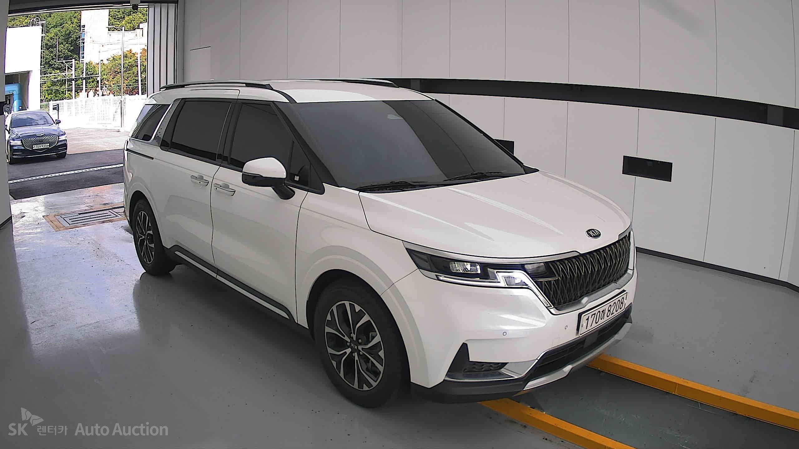 2021 - kia carnival