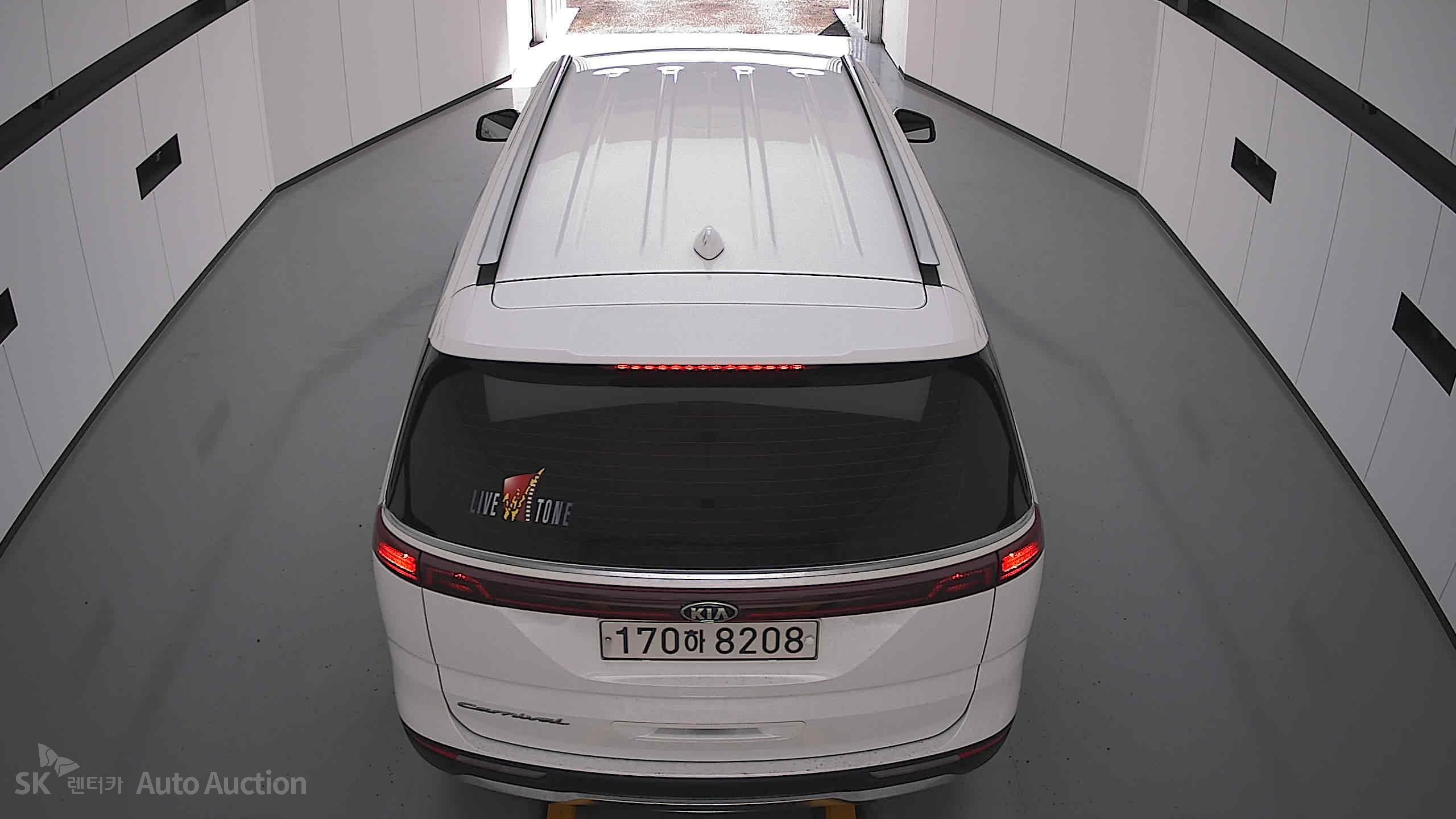 2021 - kia carnival