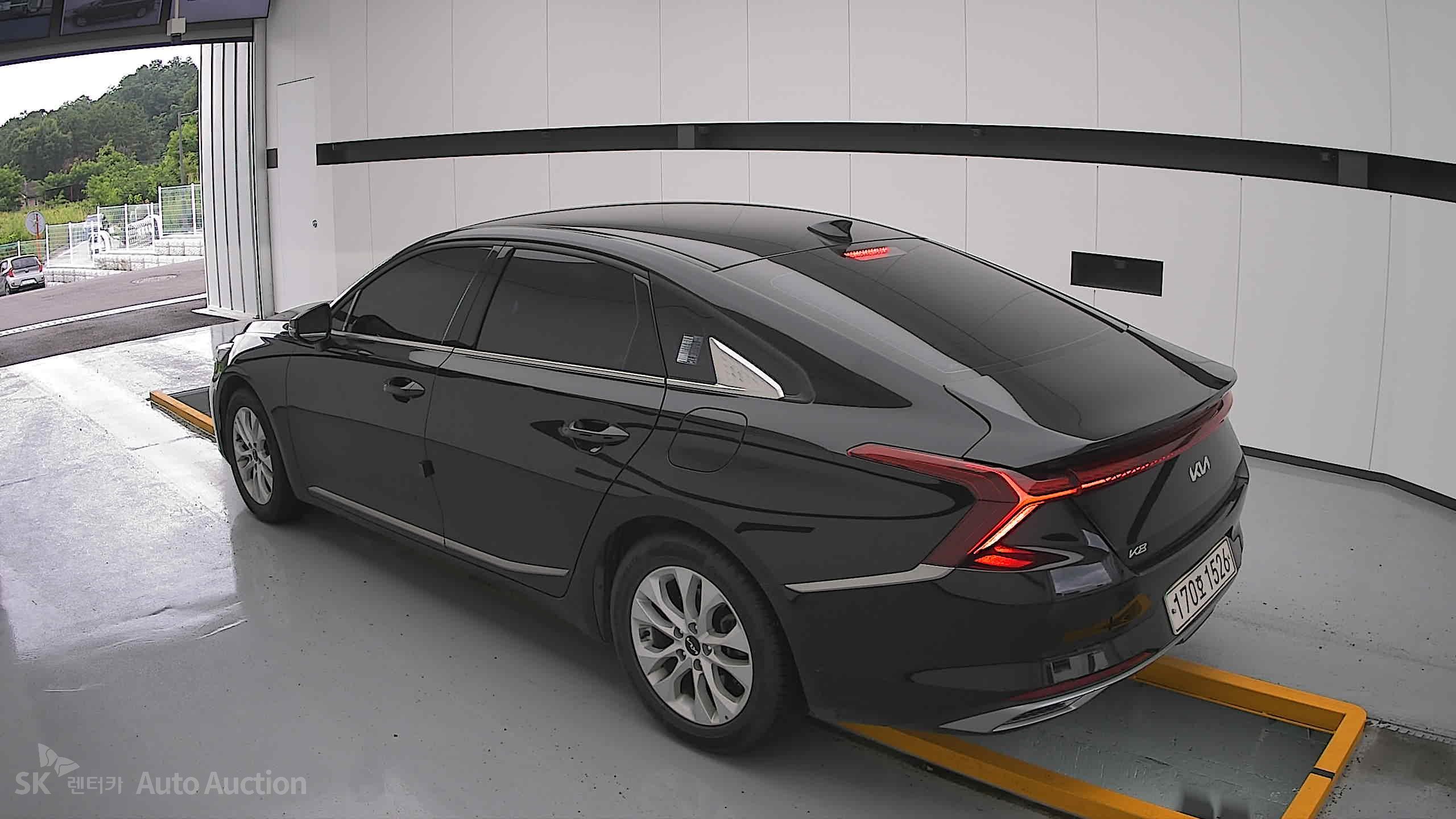 2022 - kia k8