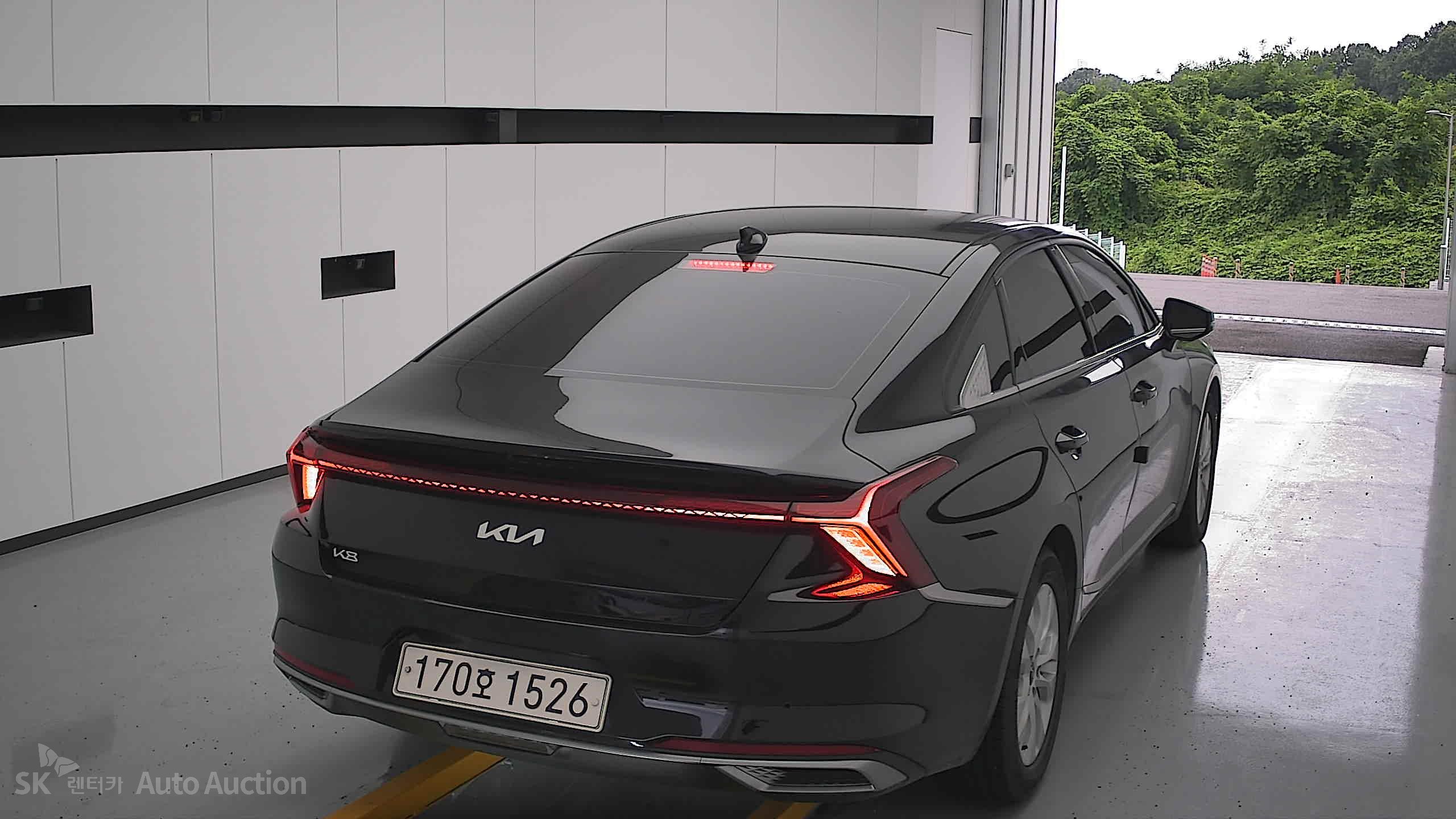 2022 - kia k8