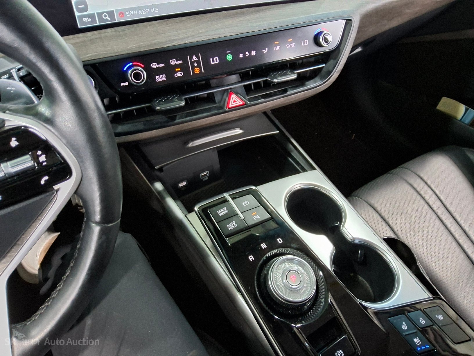 2022 - kia k8