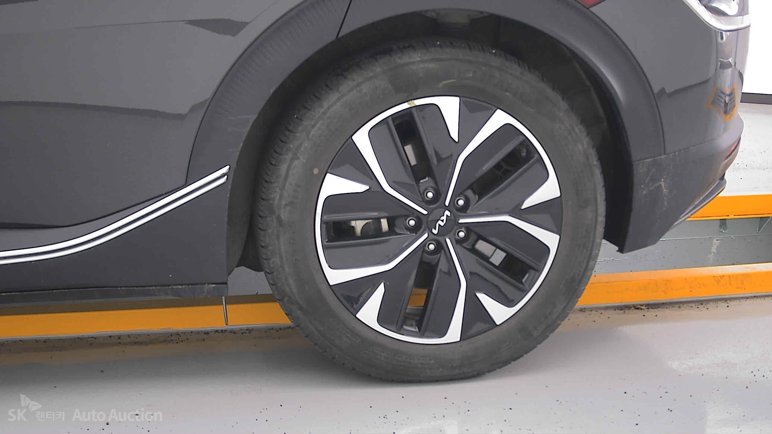 2022 - kia ev6