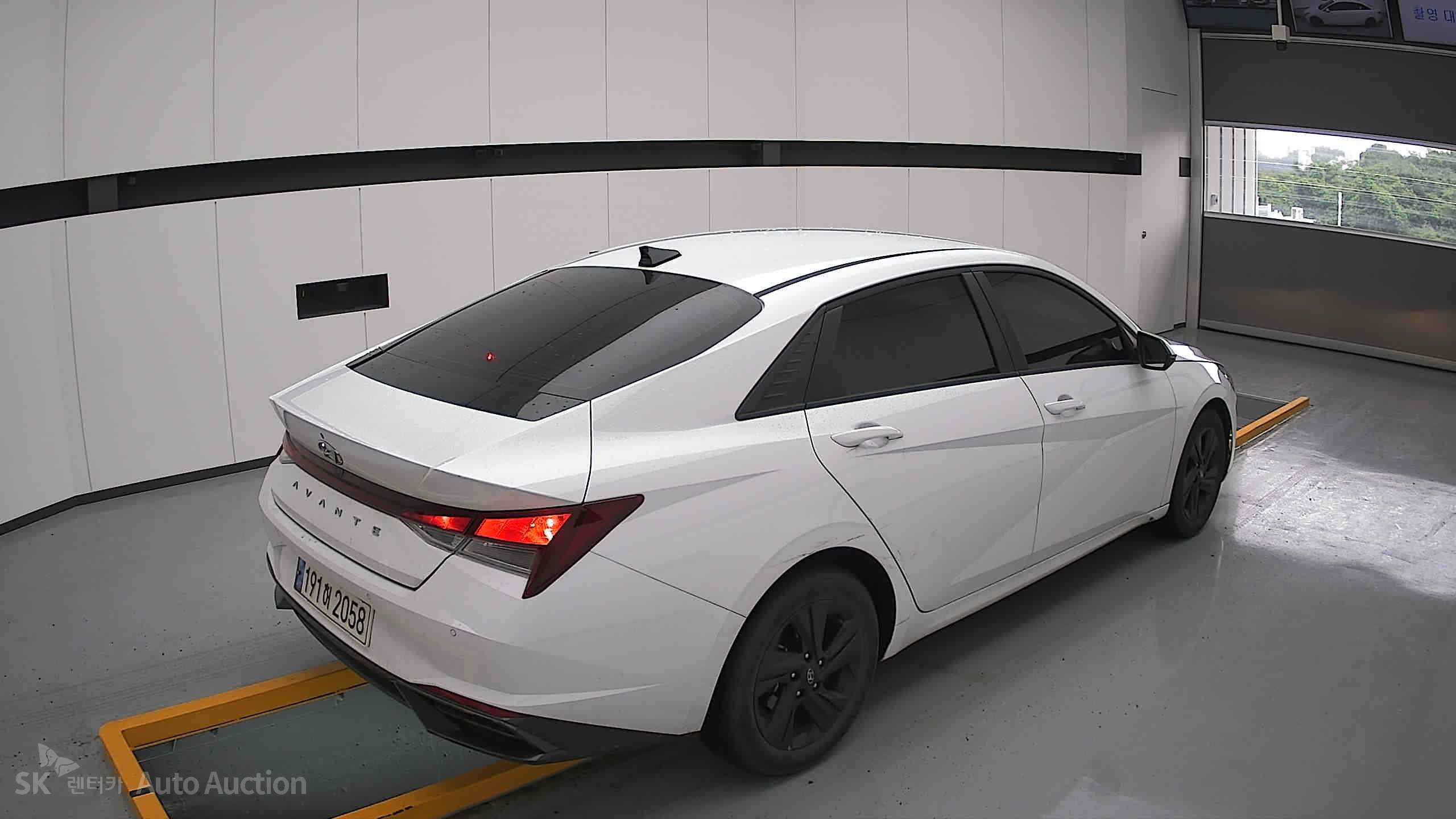 2023 - hyundai avante
