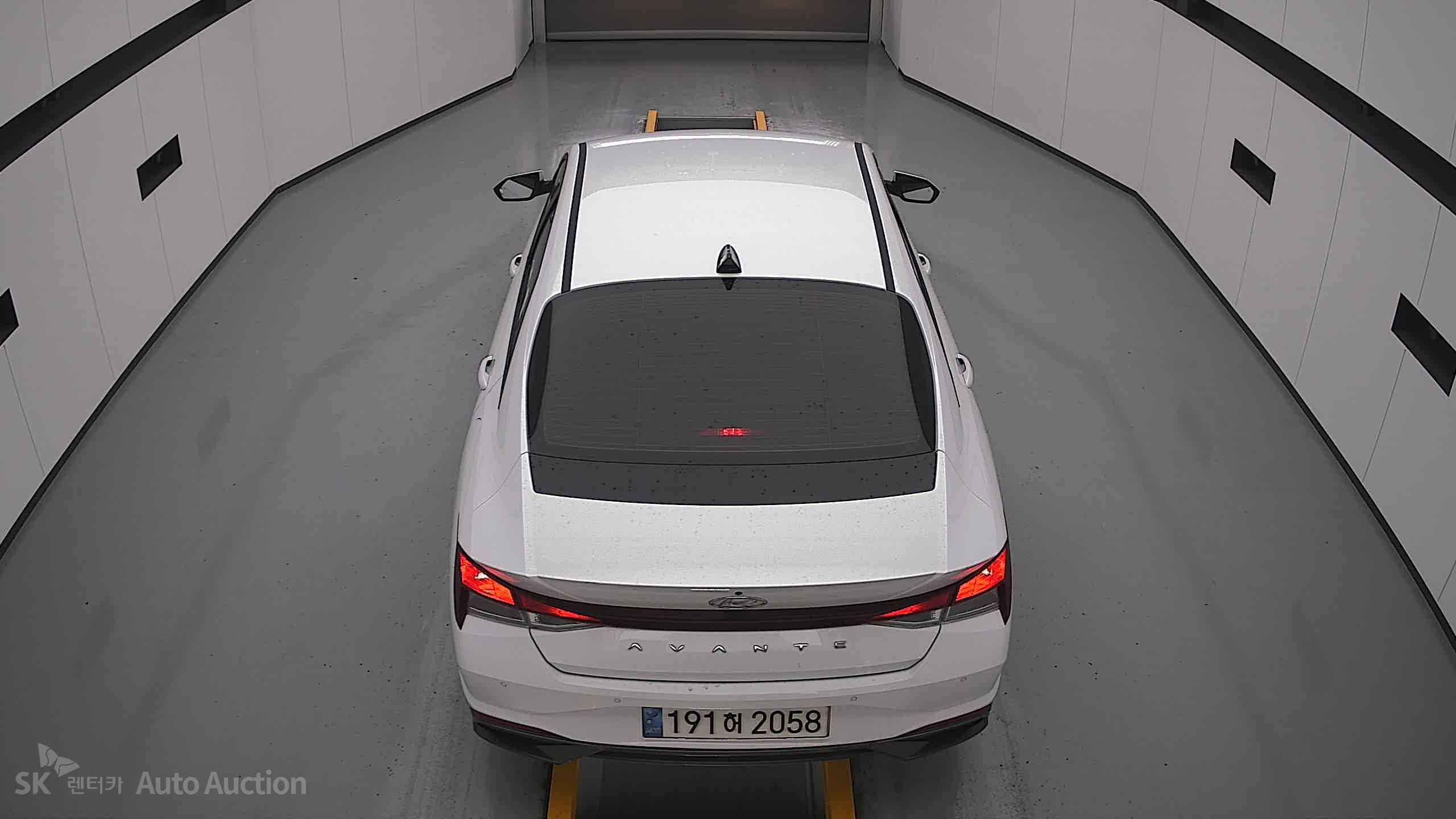 2023 - hyundai avante