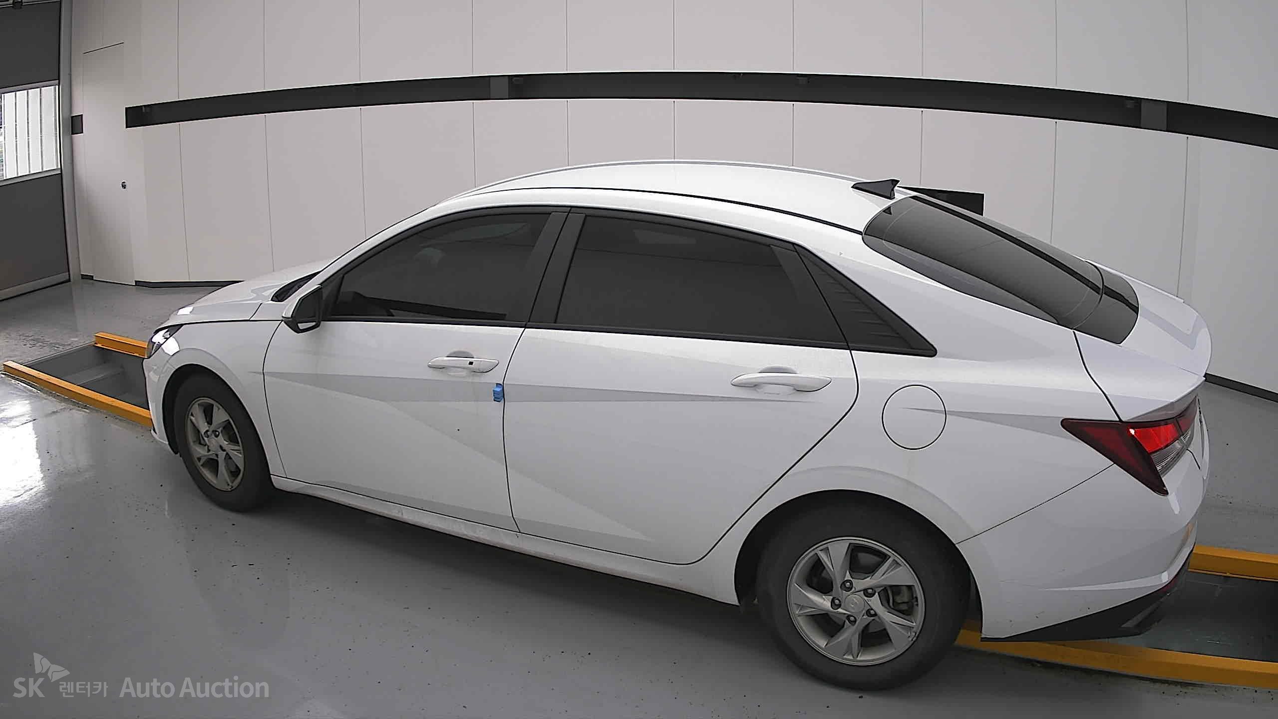 2023 - hyundai avante