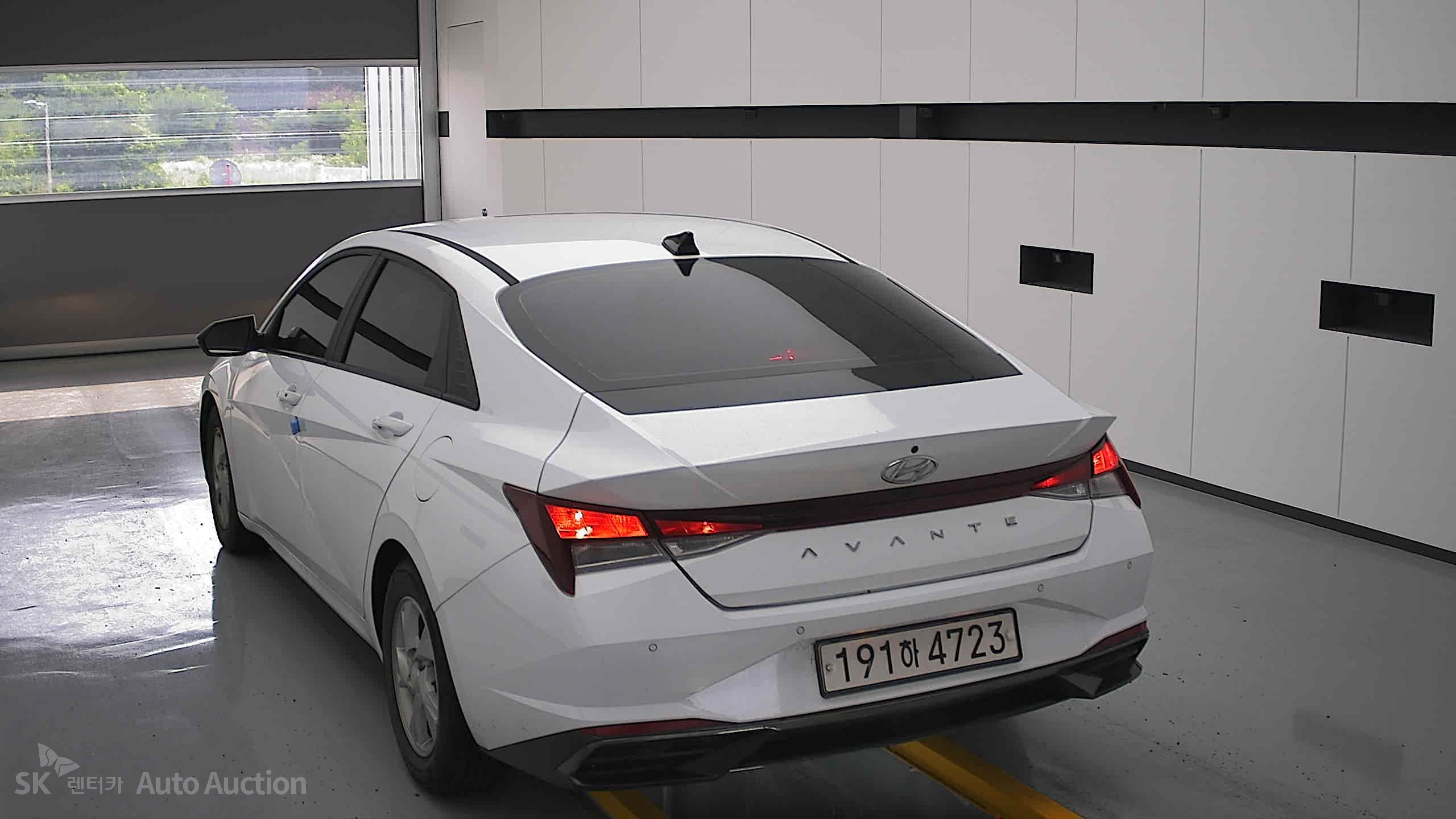 2023 - hyundai avante