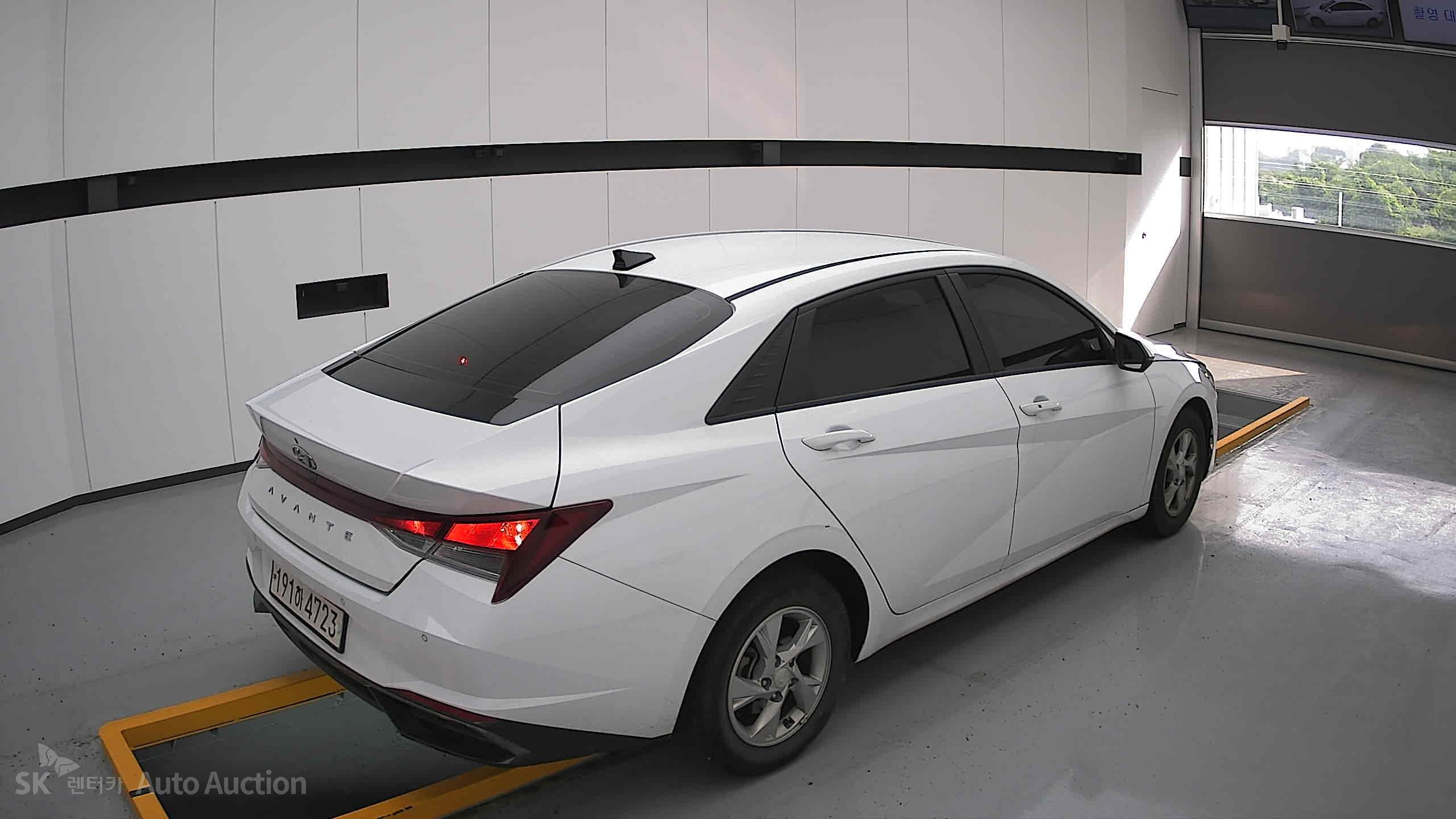 2023 - hyundai avante