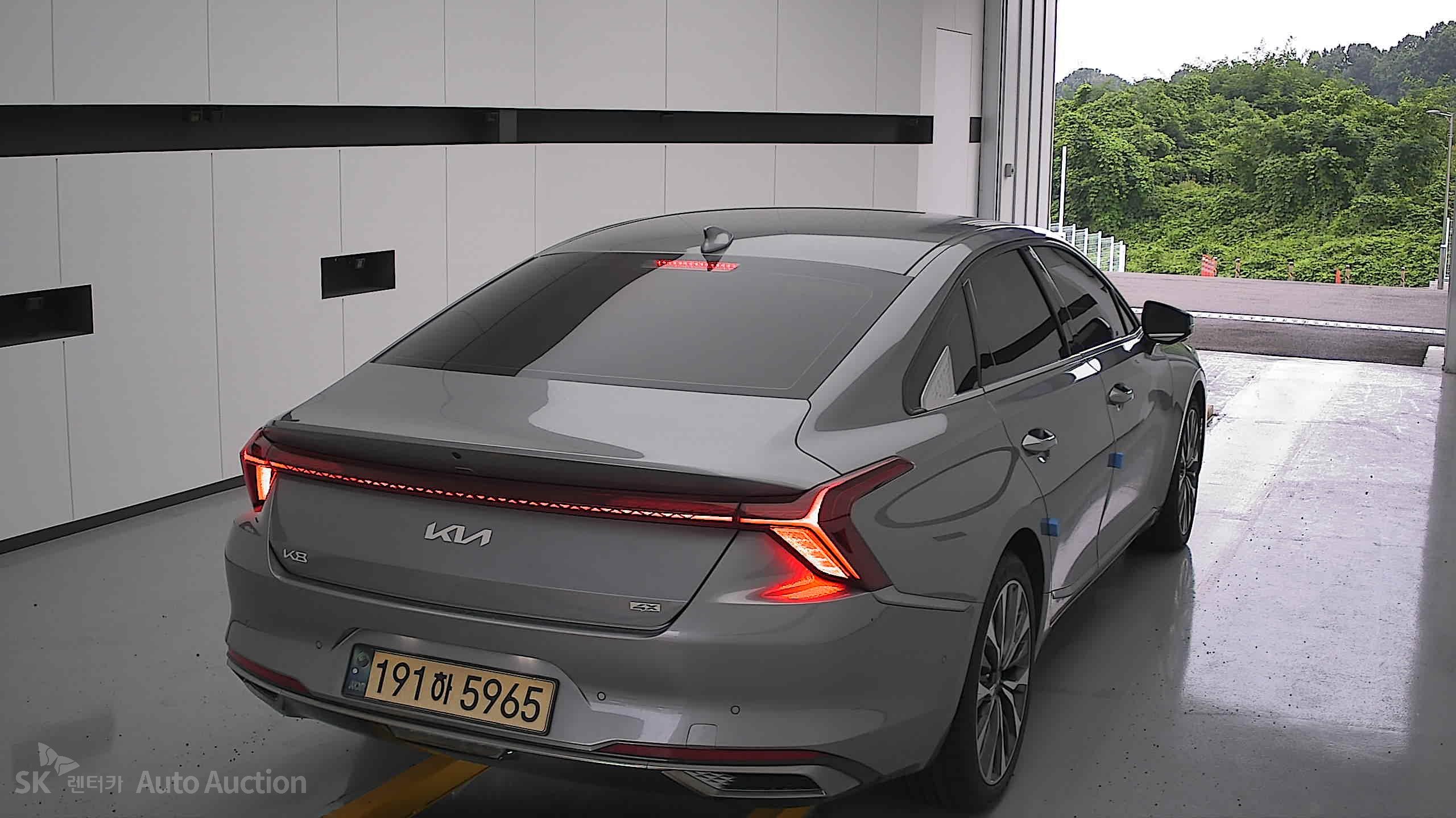 2023 - kia k8