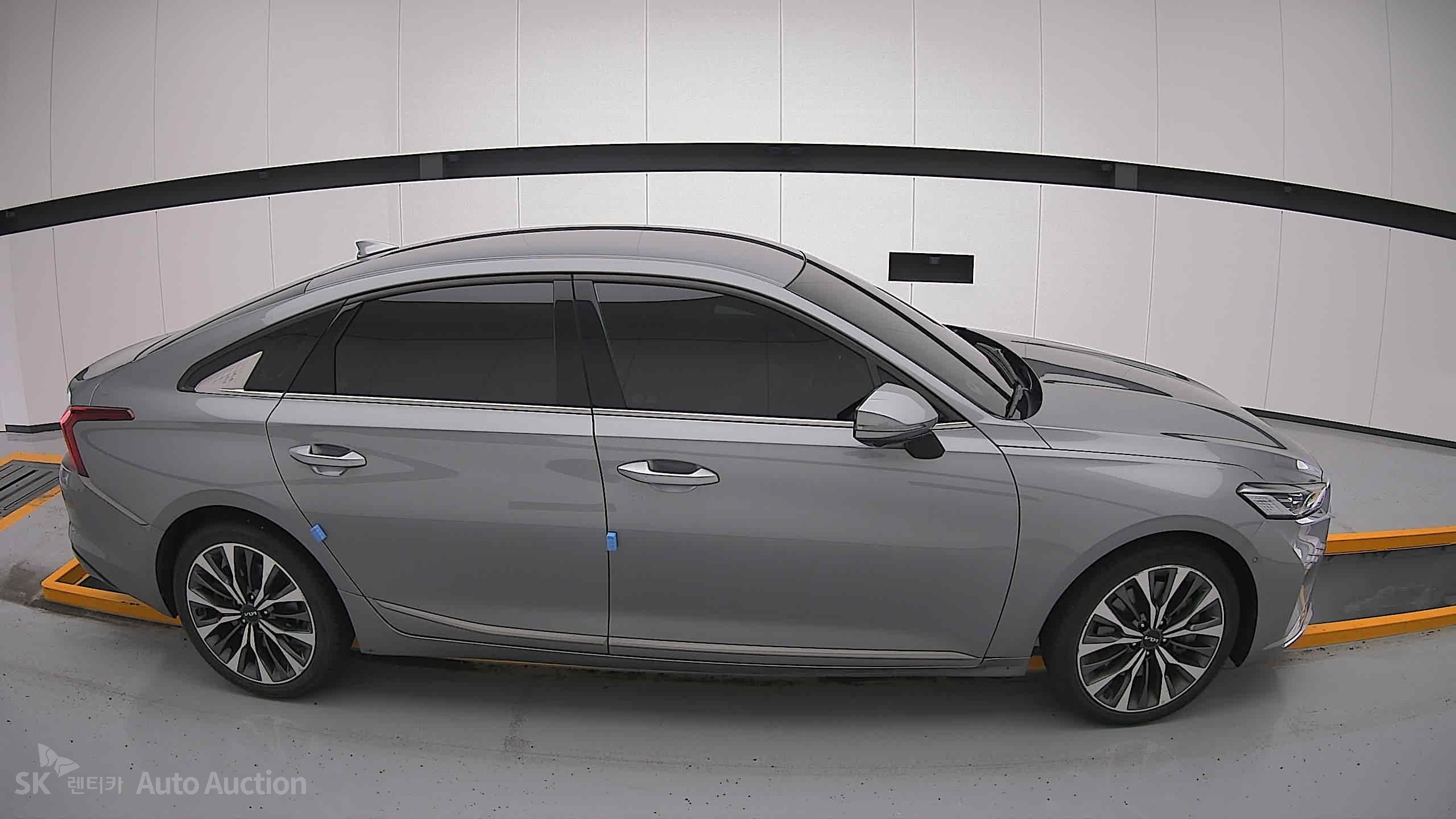 2023 - kia k8