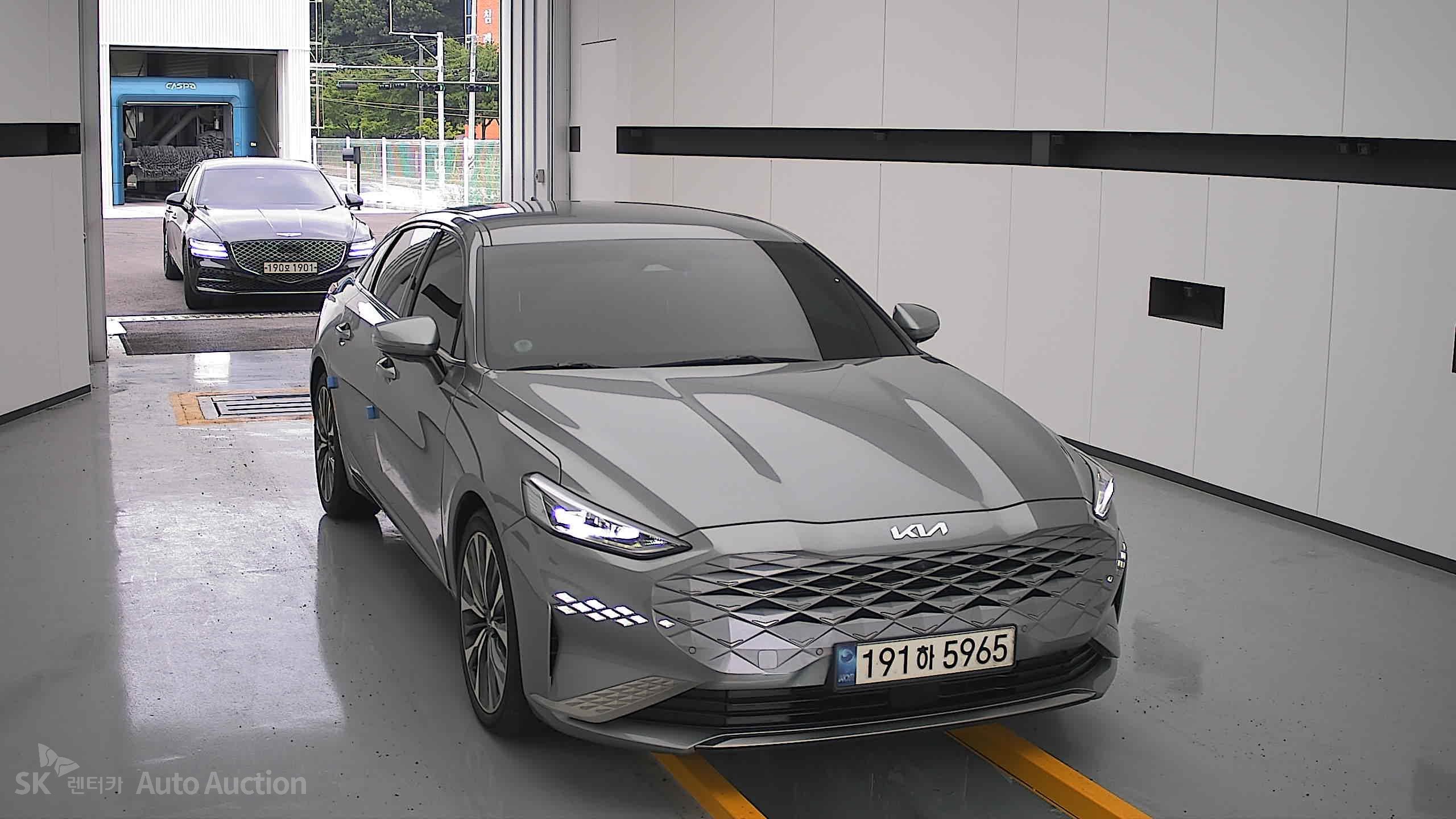 2023 - kia k8
