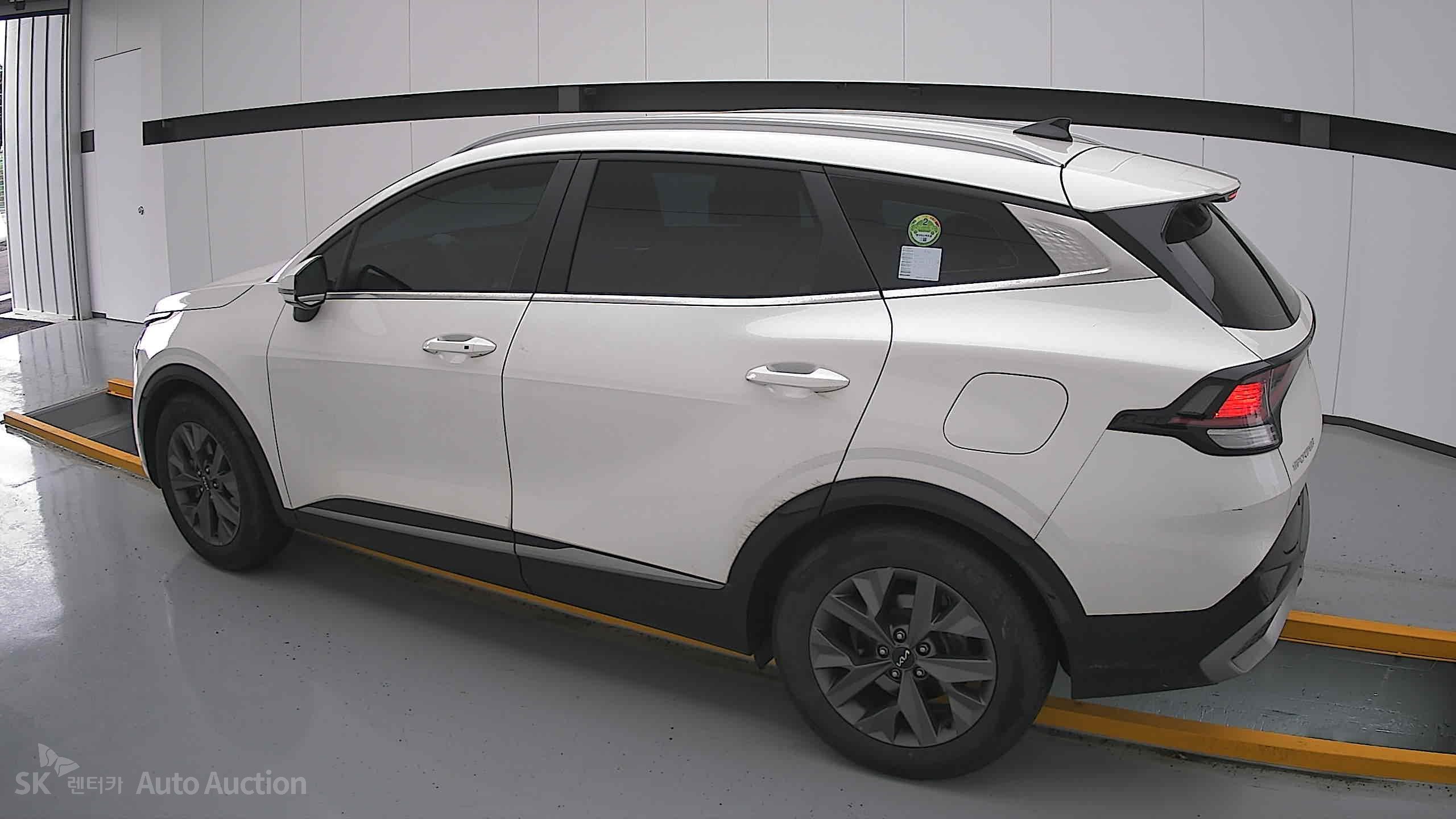 2023 - kia sportage