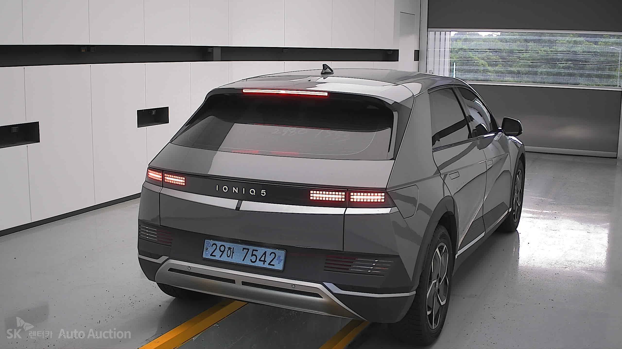 2023 - hyundai ioniq