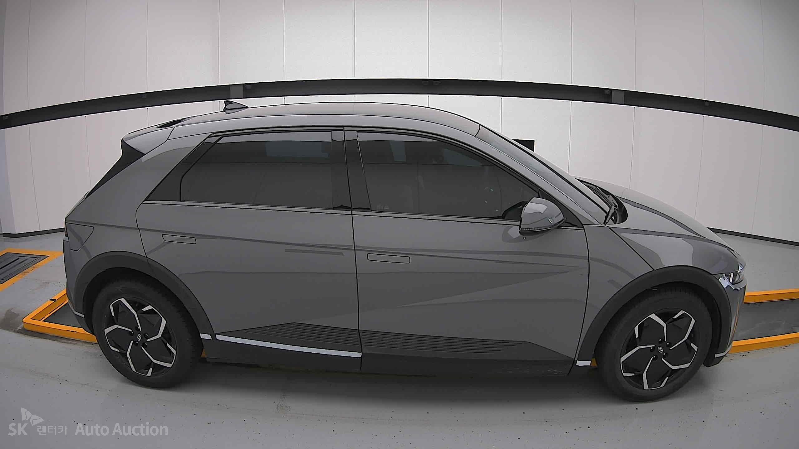 2023 - hyundai ioniq