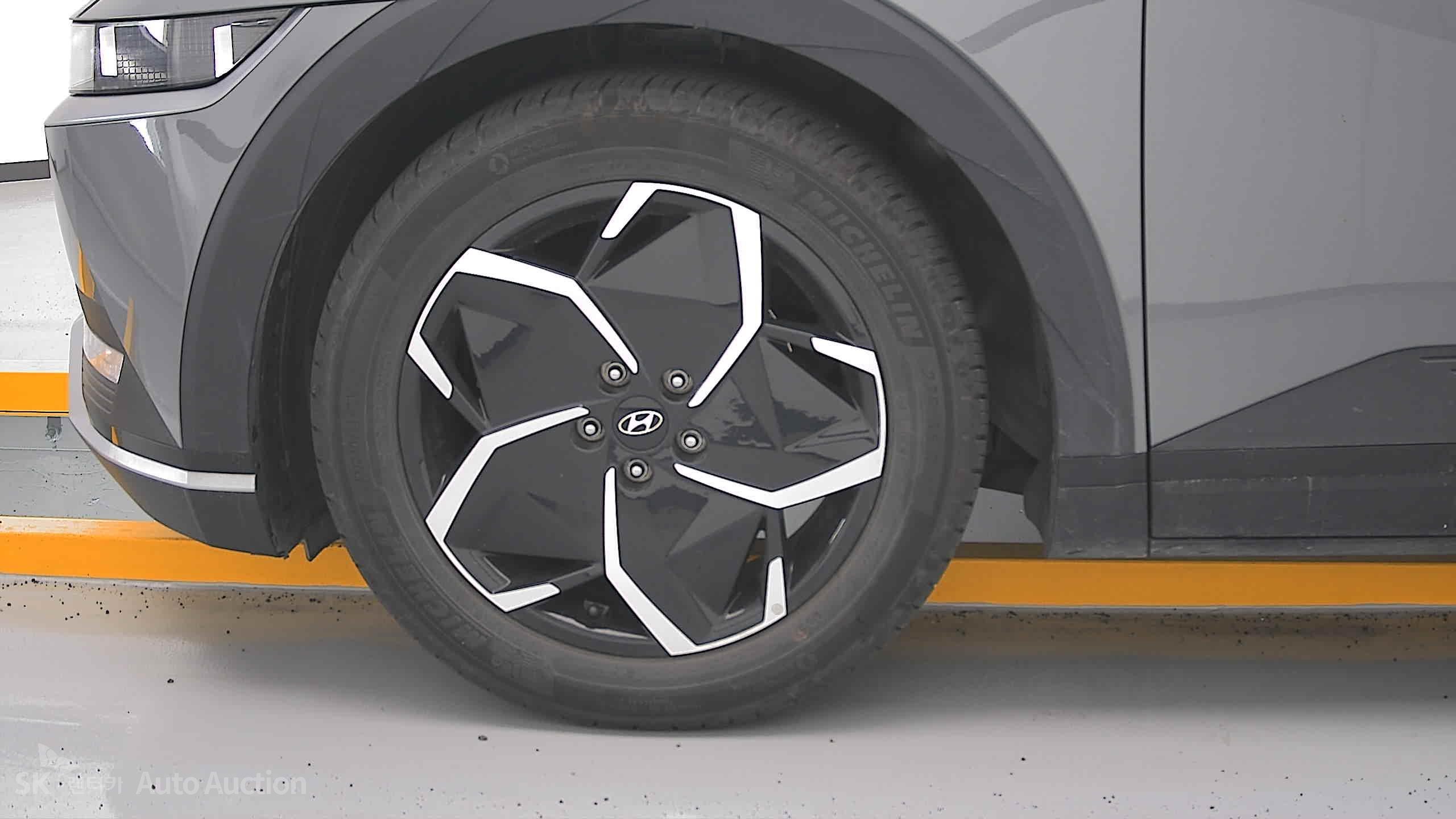 2023 - hyundai ioniq