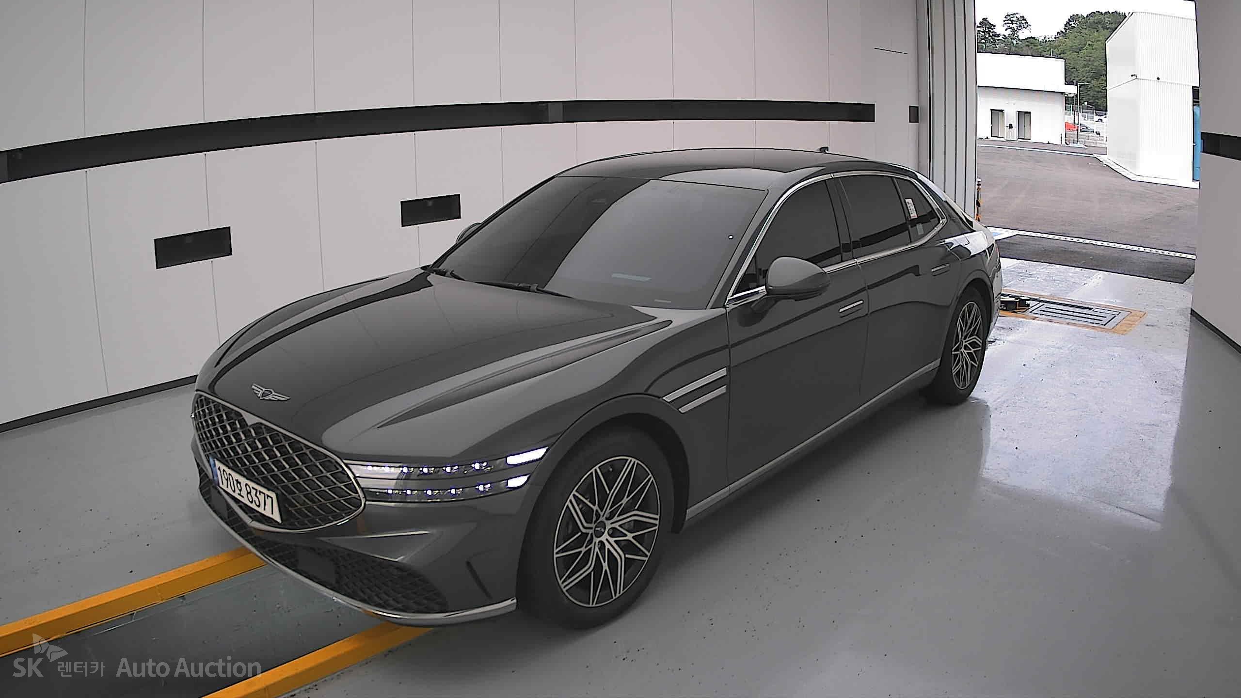 2023 - genesis g90