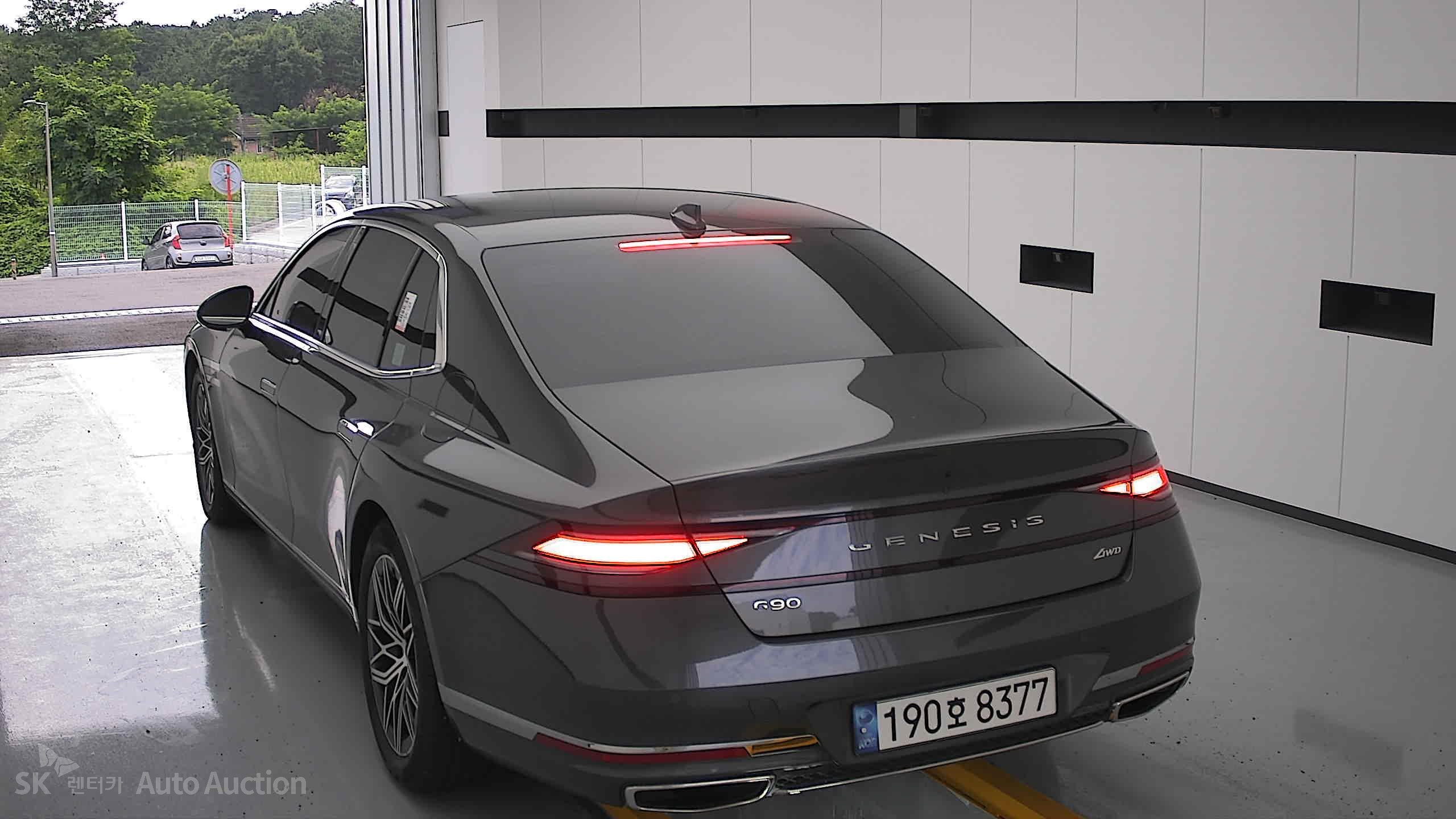 2023 - genesis g90