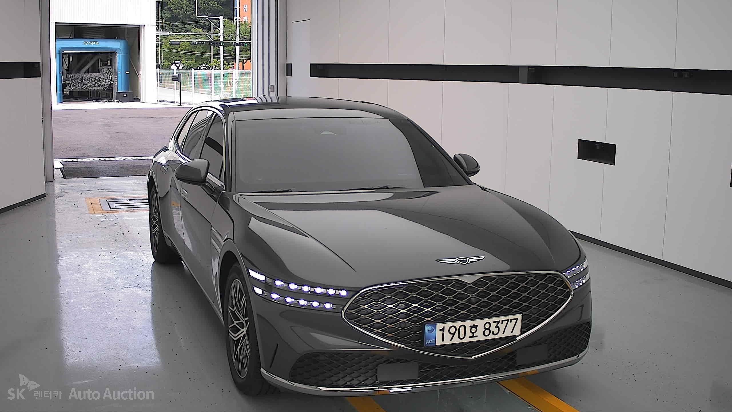 2023 - genesis g90
