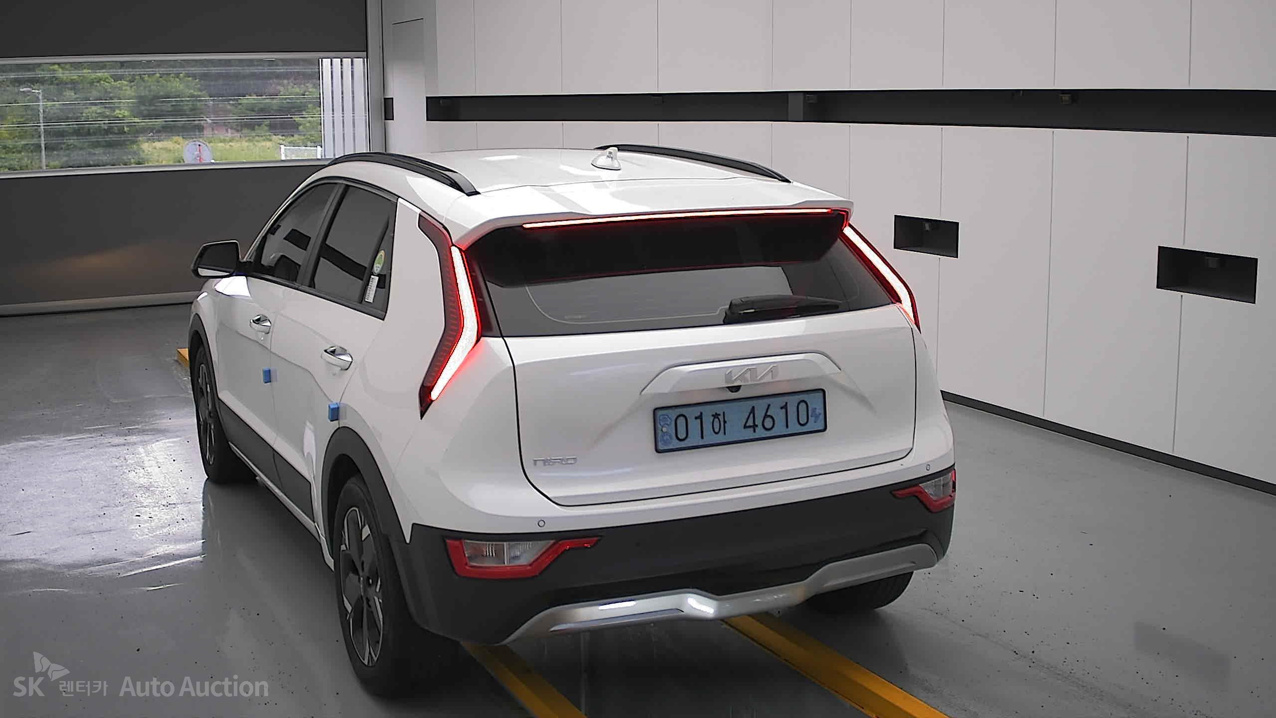 2023 - kia niro ev