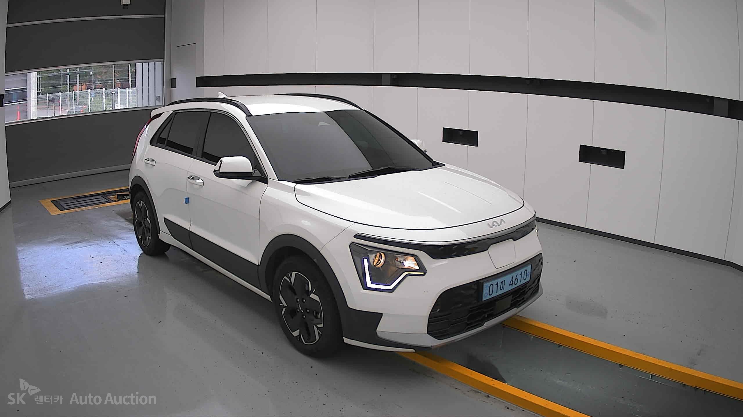 2023 - kia niro ev