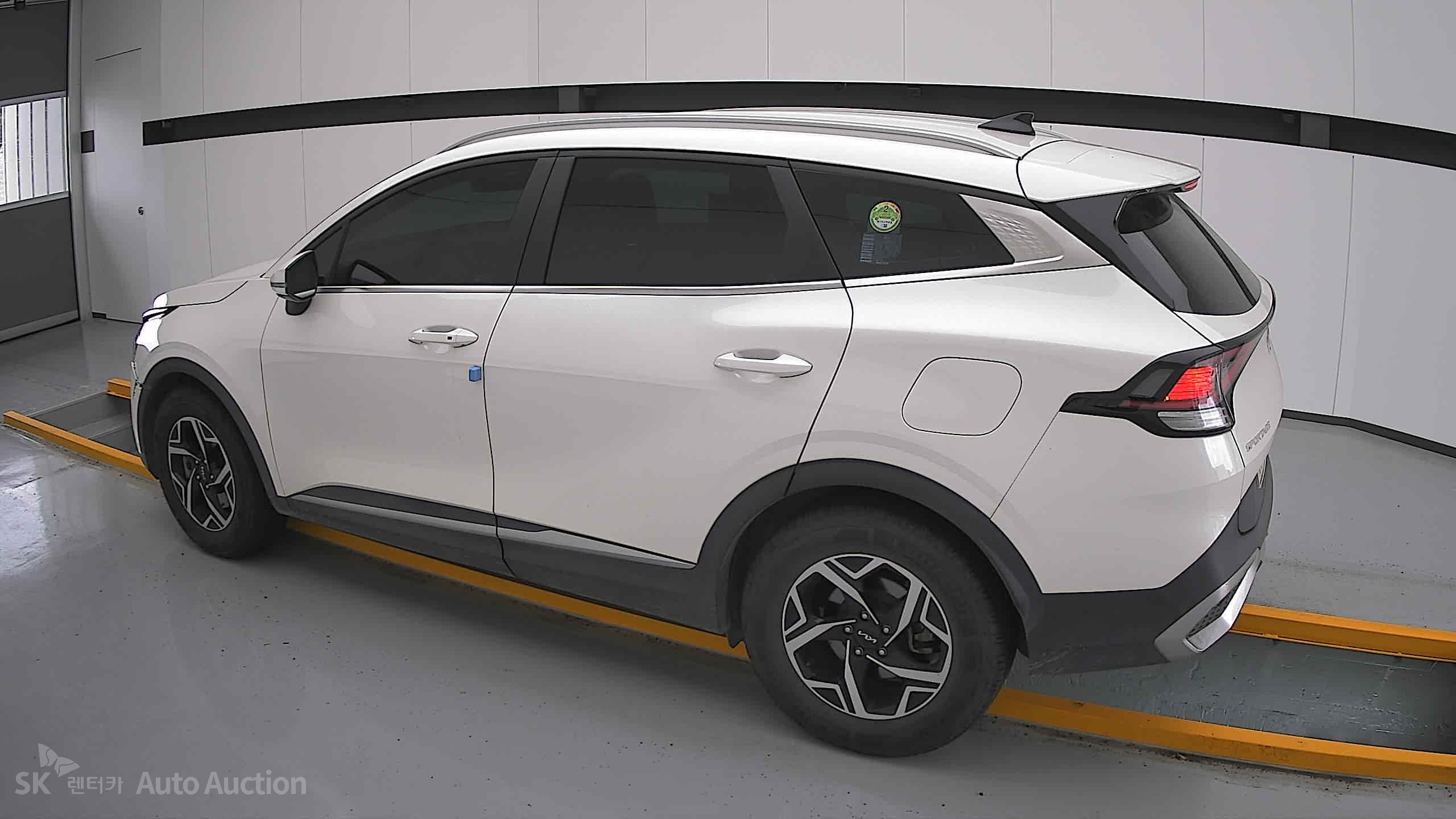 2022 - kia sportage